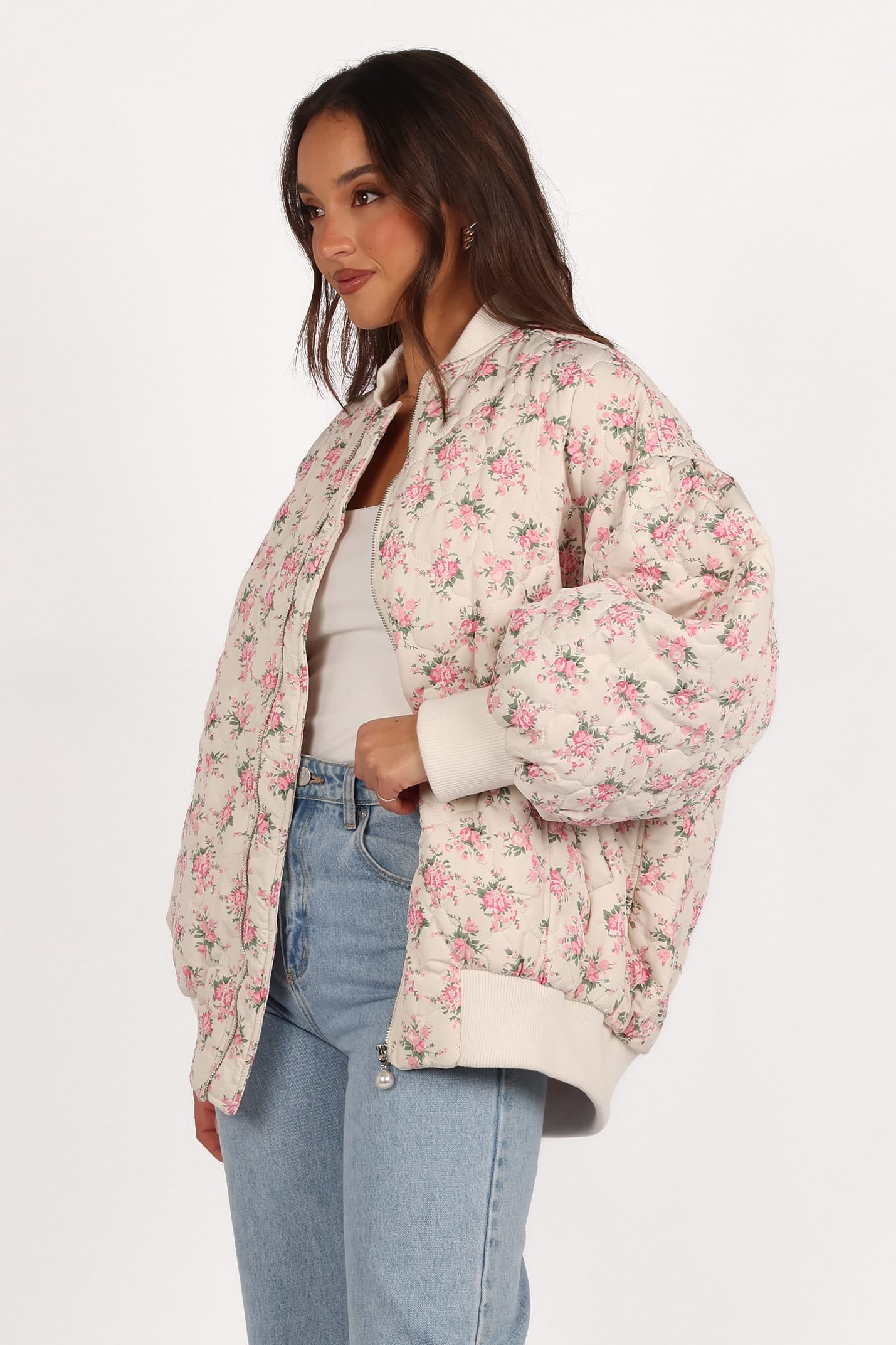 OUTERWEAR Yasmine Quilted Flower Jacket - Off White