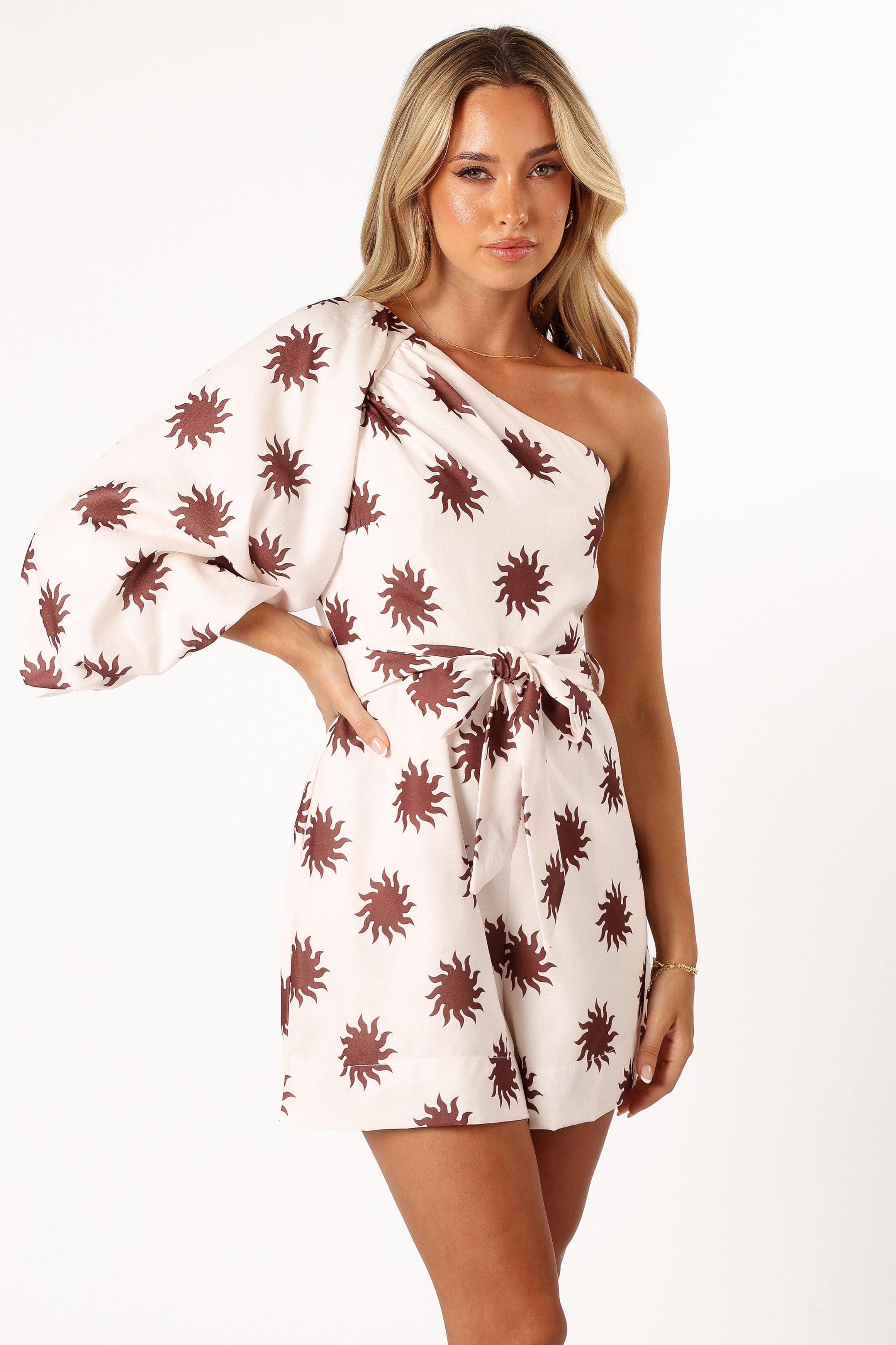 PLAYSUITS @Nara One Shoulder Playsuit - Cream (Hold for Sundial)