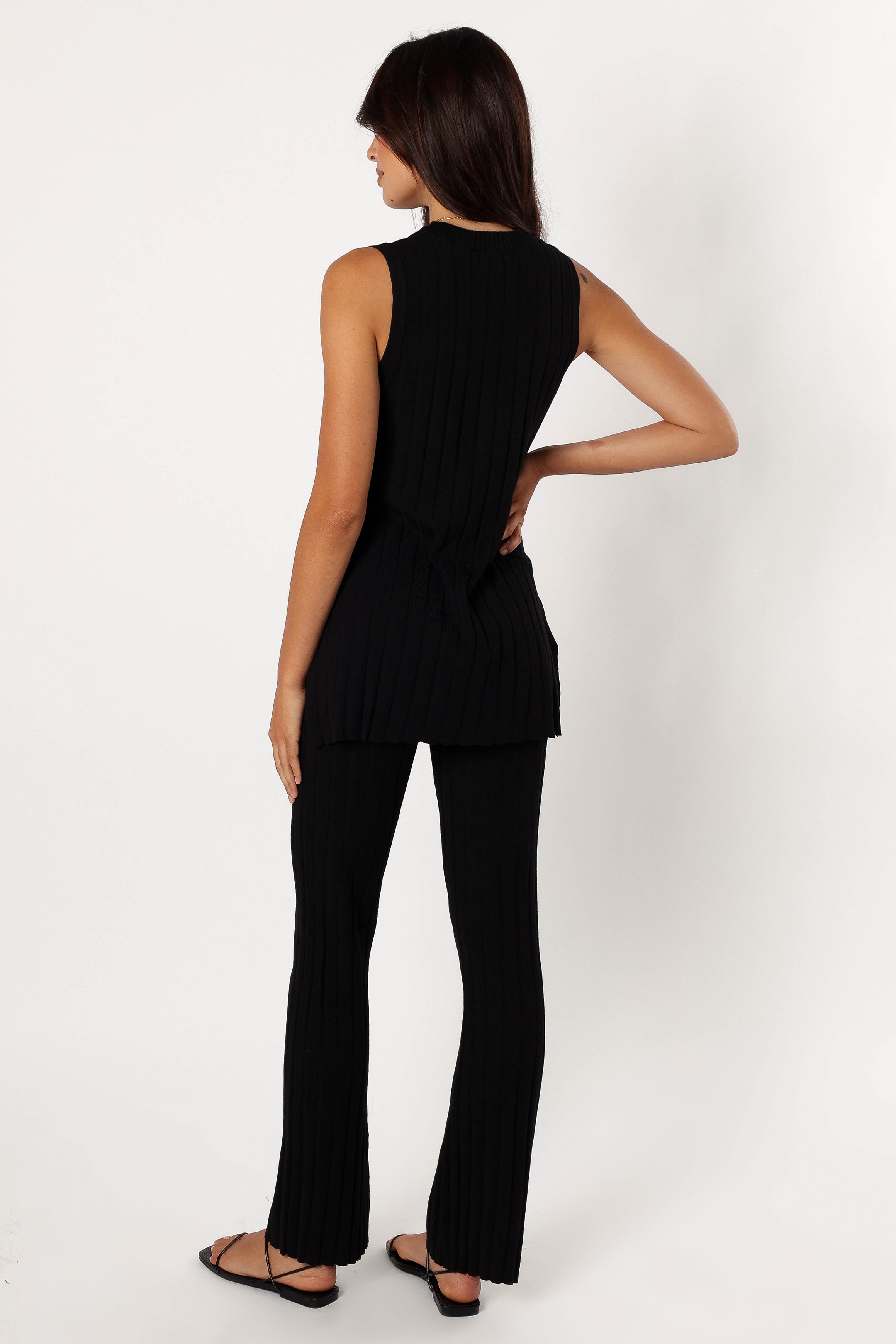 SETS @Silvie Knitted Set - Black