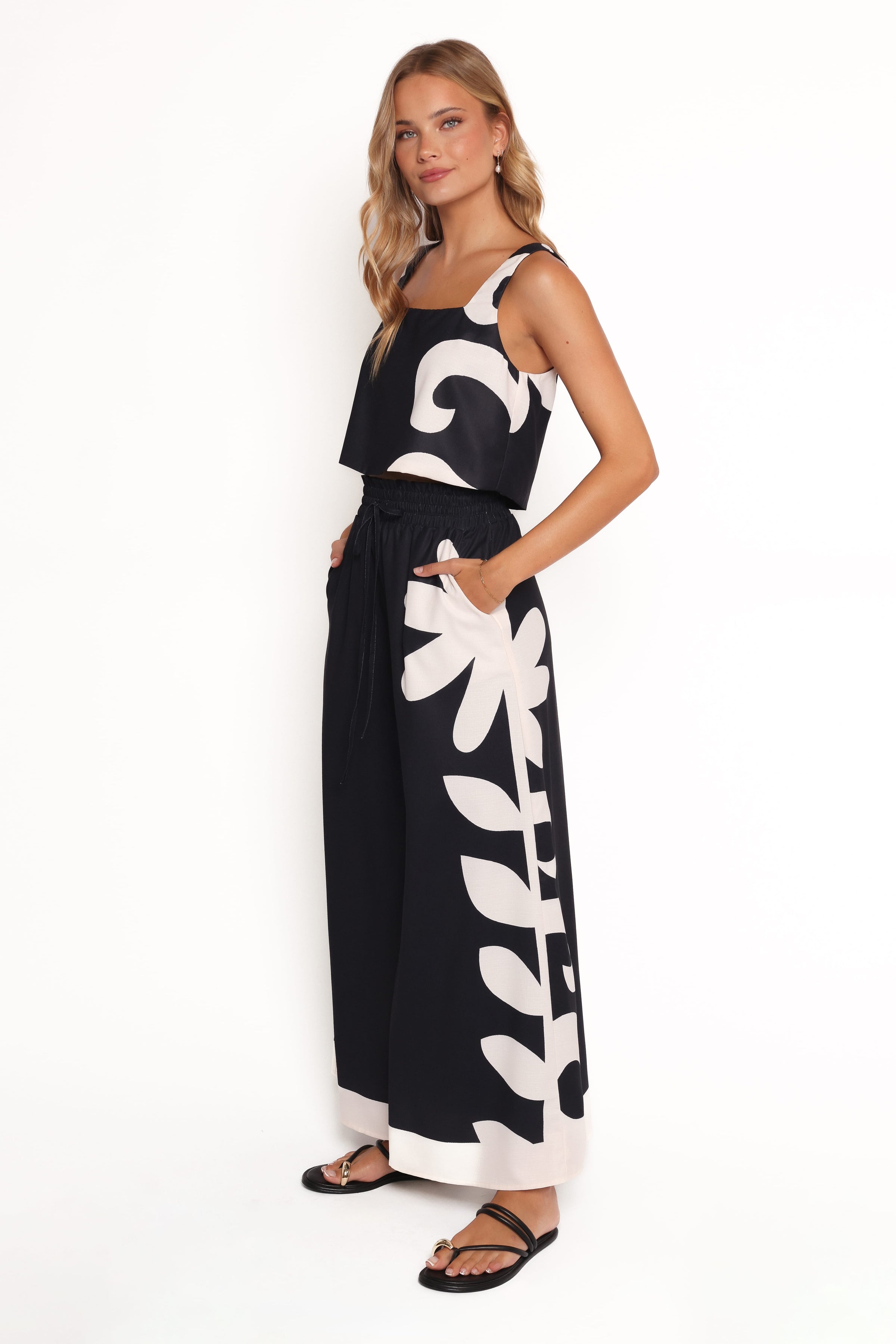 SETS Timothy Pant Set - Black/Cream