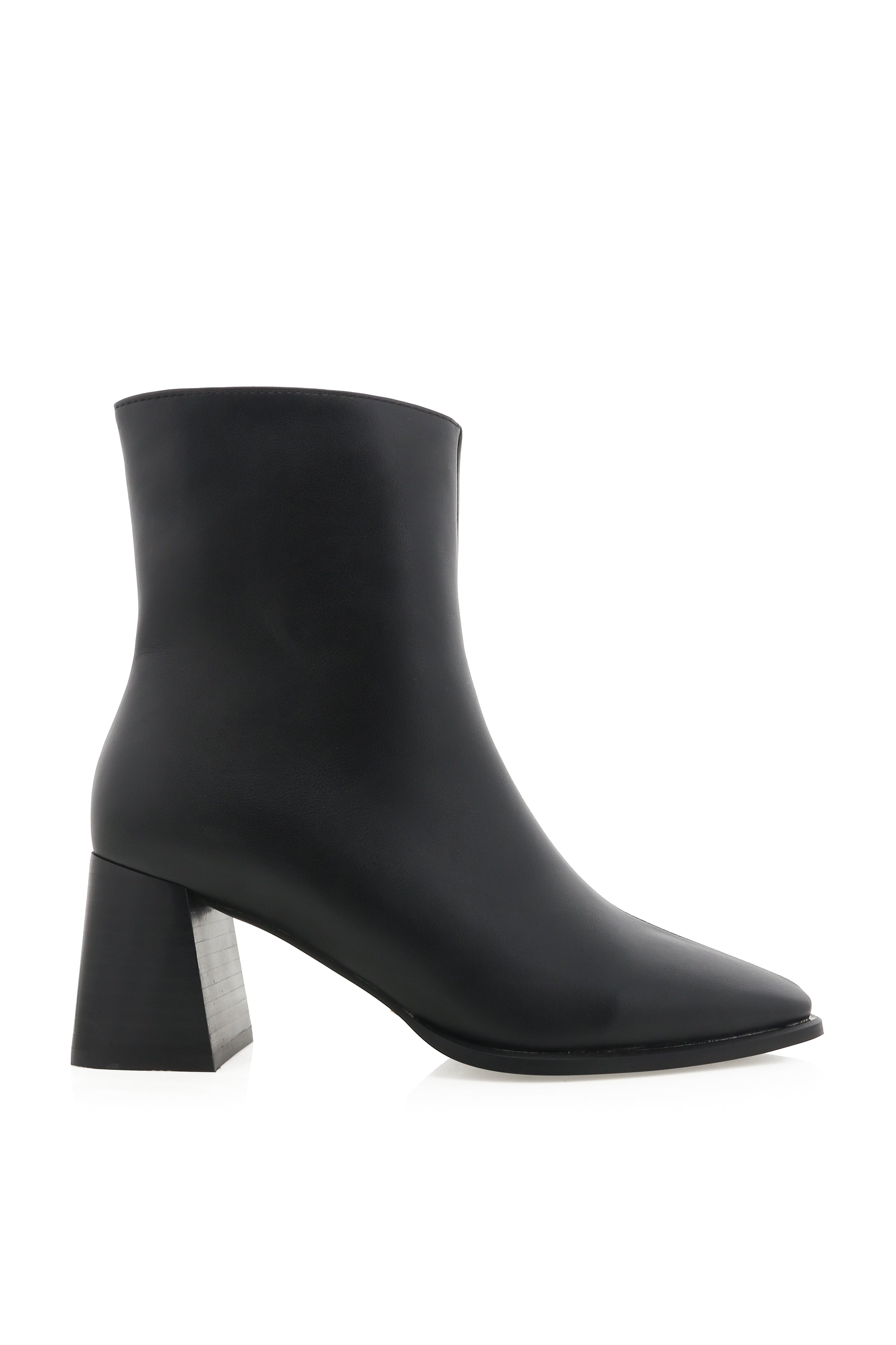 SHOES @Alania Bootie - Black