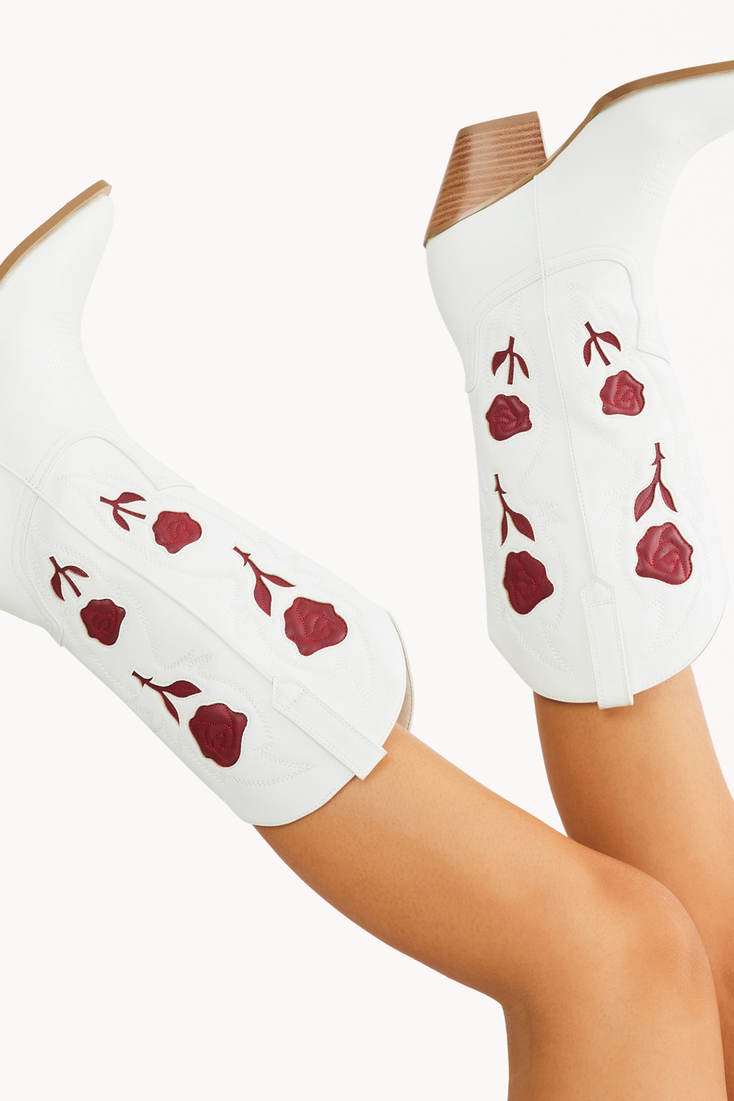 SHOES Arden Boot - White/Garnet