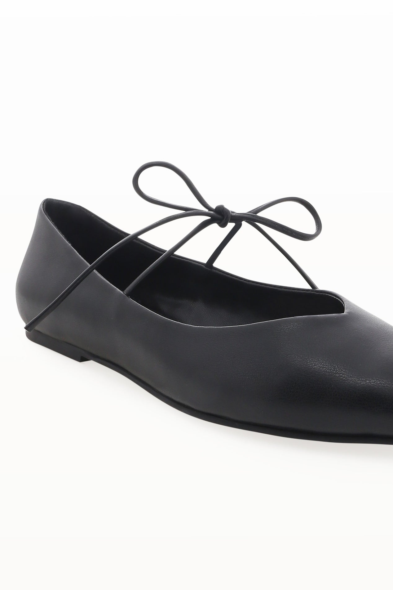SHOES Haruna Flats - Black