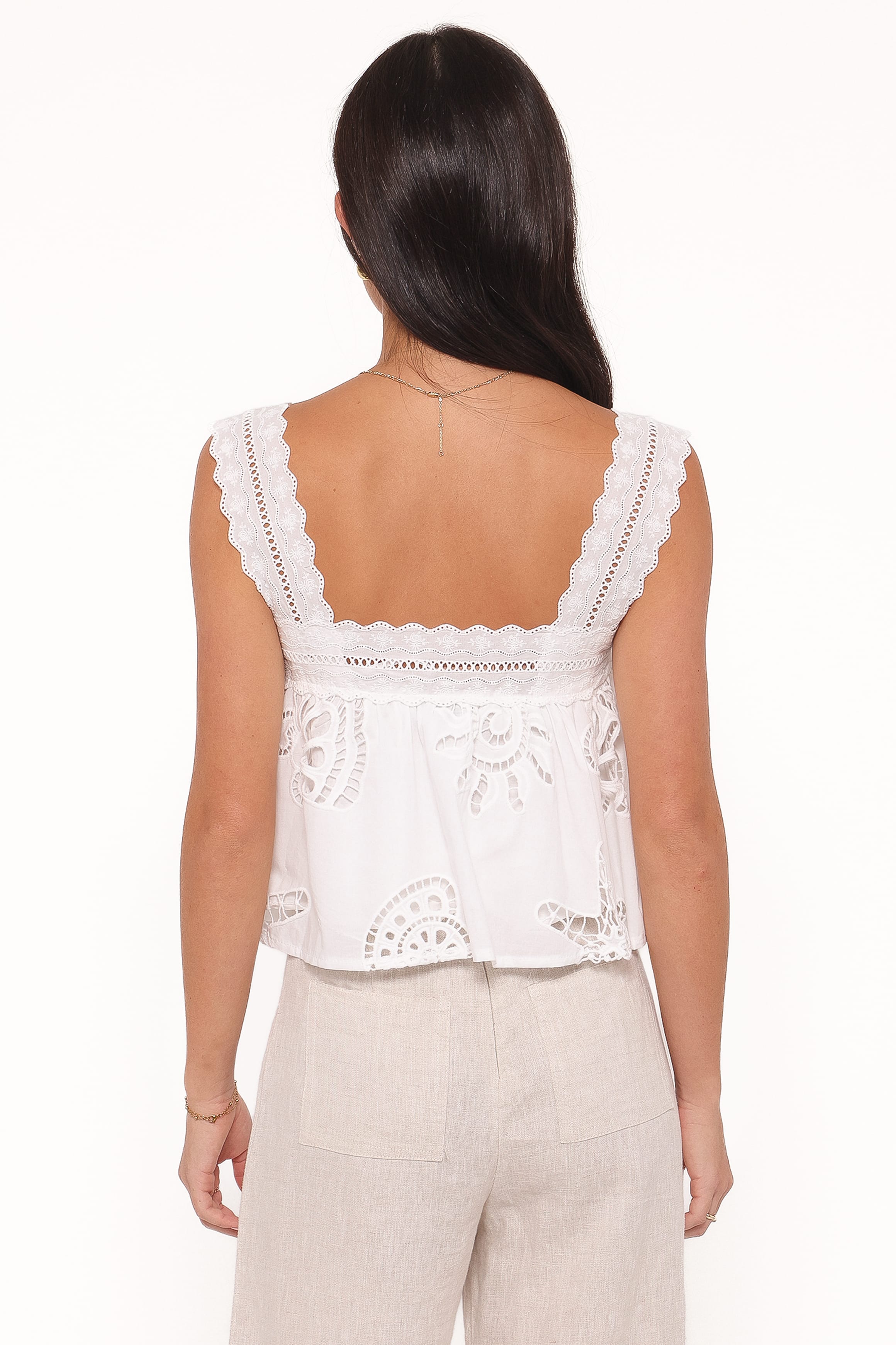 TOPS @Aideen Eyelet Top - White Shell