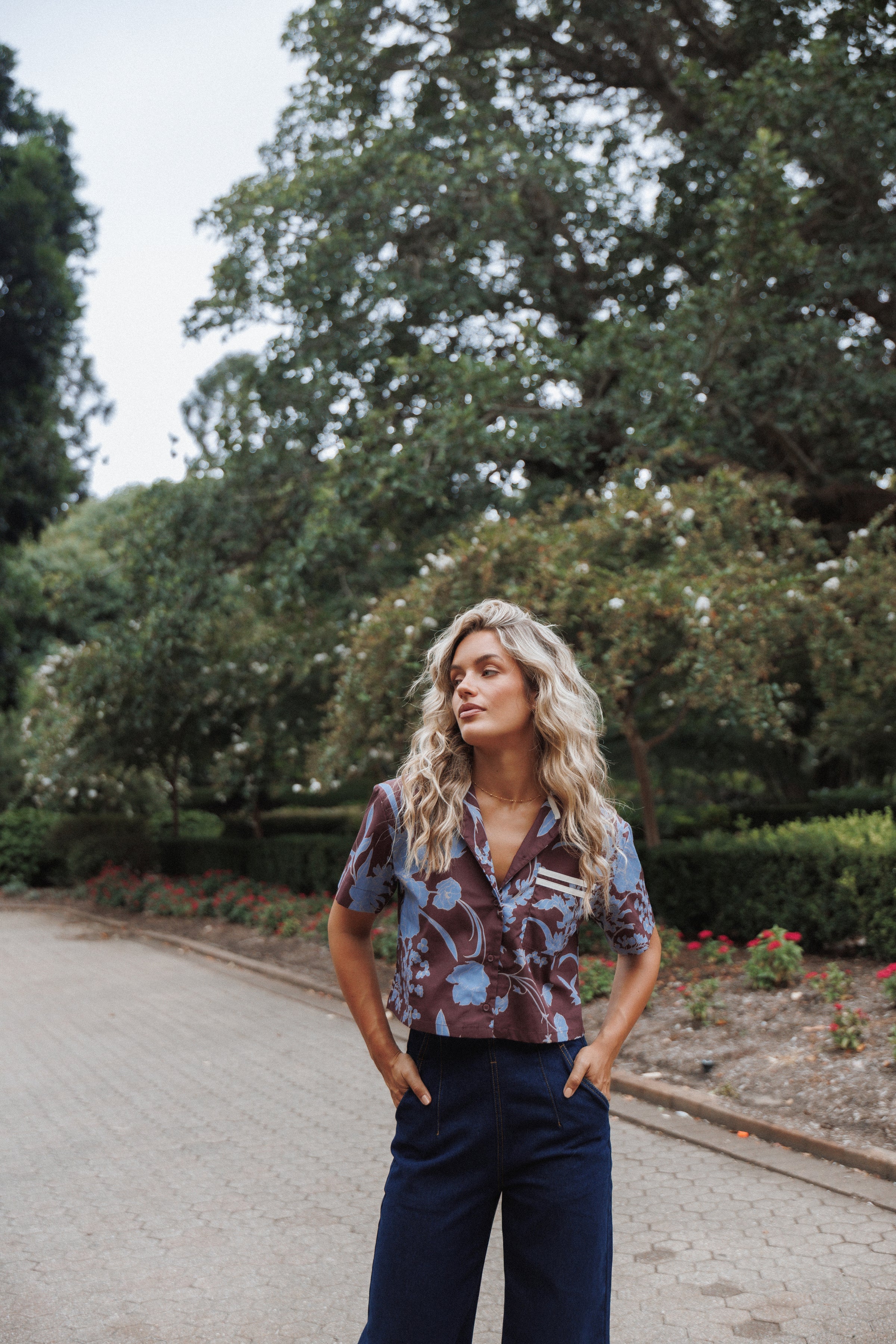 TOPS Aine Cropped Short Sleeve Shirt - Burgundy Floral