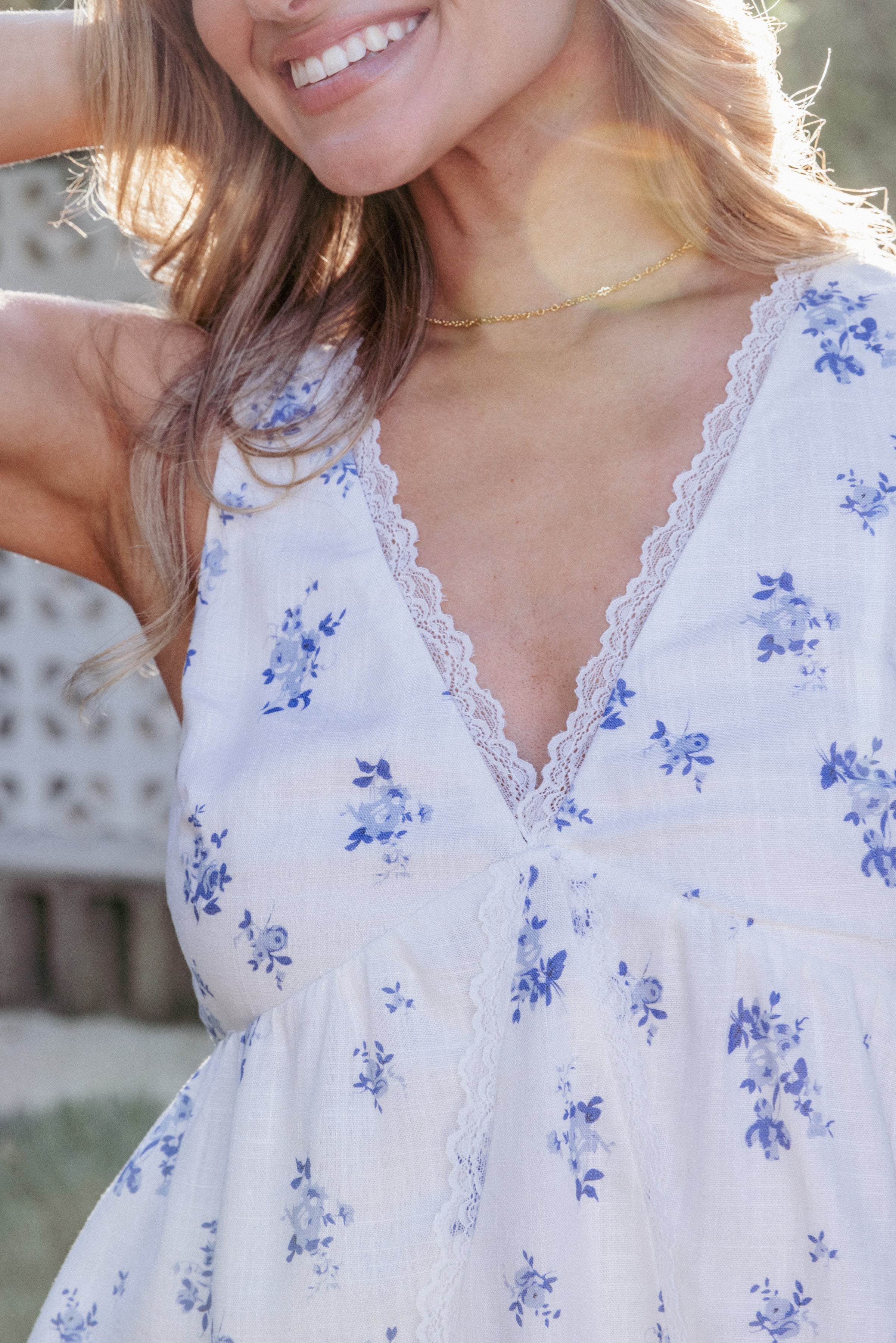 TOPS Aminta Top - Blue Floral