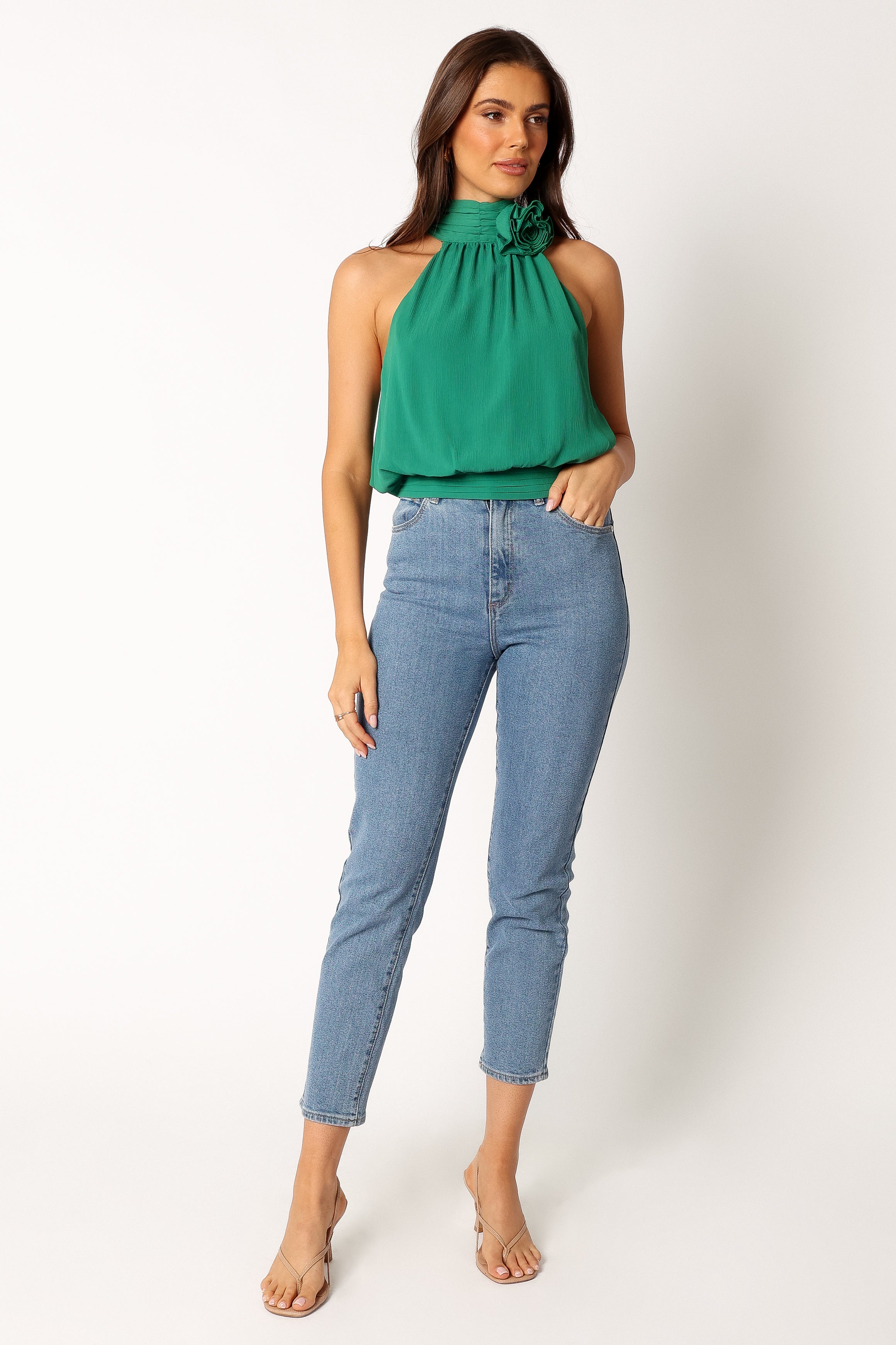 TOPS @Avery Rosette Detail Top - Green
