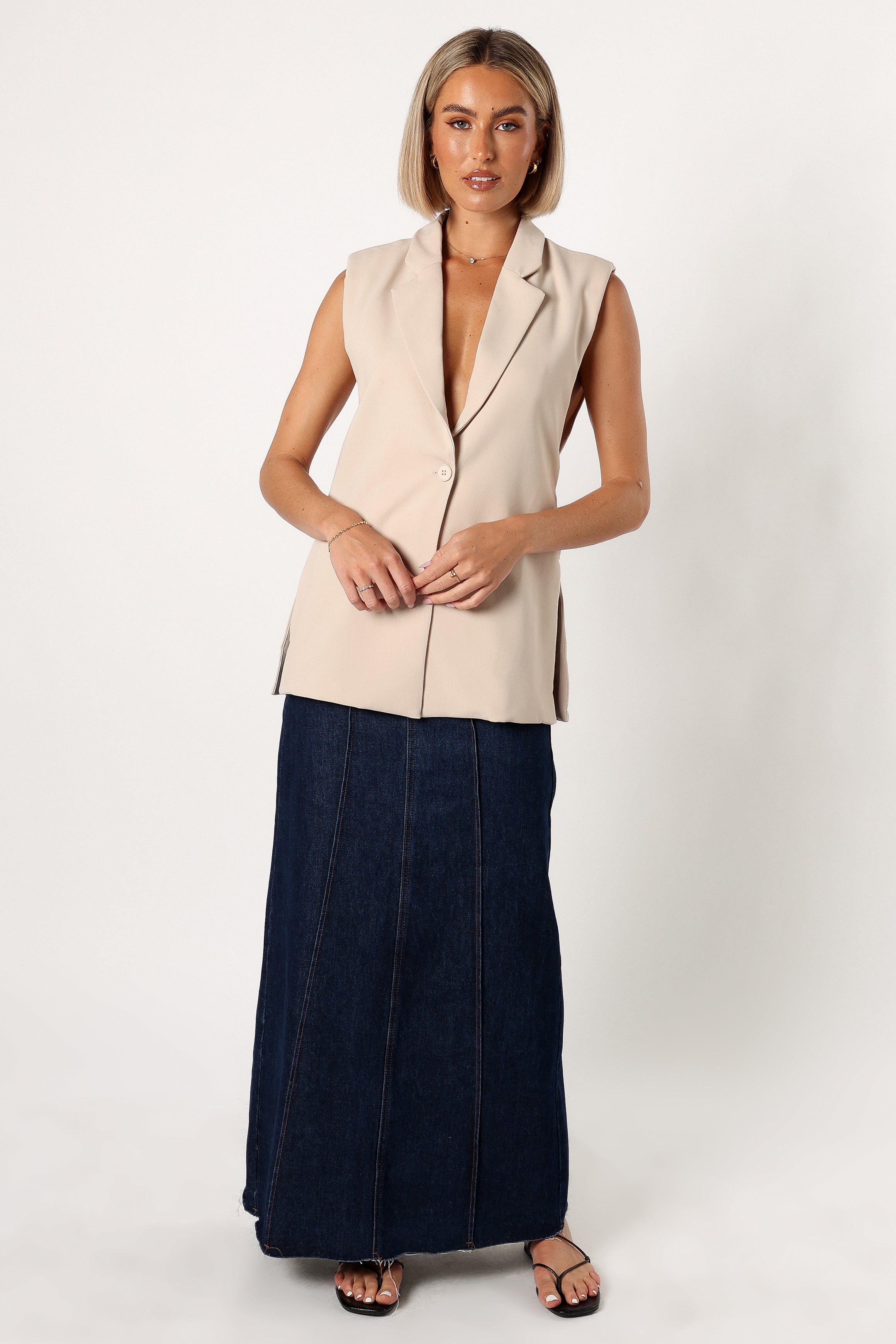 TOPS @Beck Vest - Light Beige