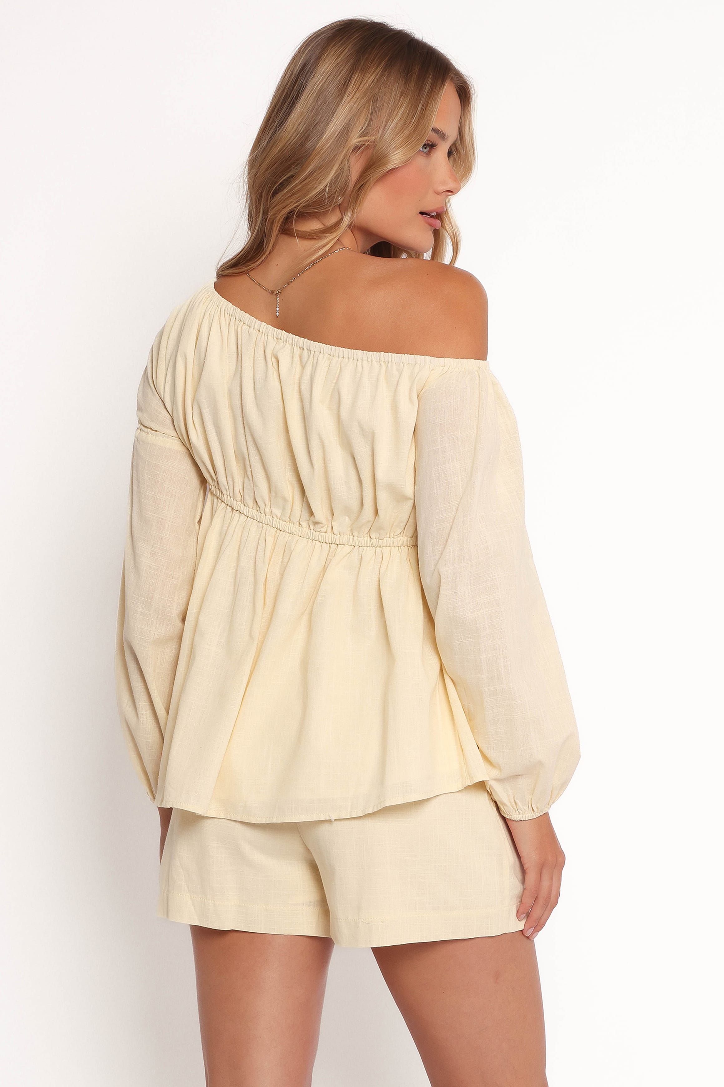 TOPS Bodhi Off Shoulder Top - Butter