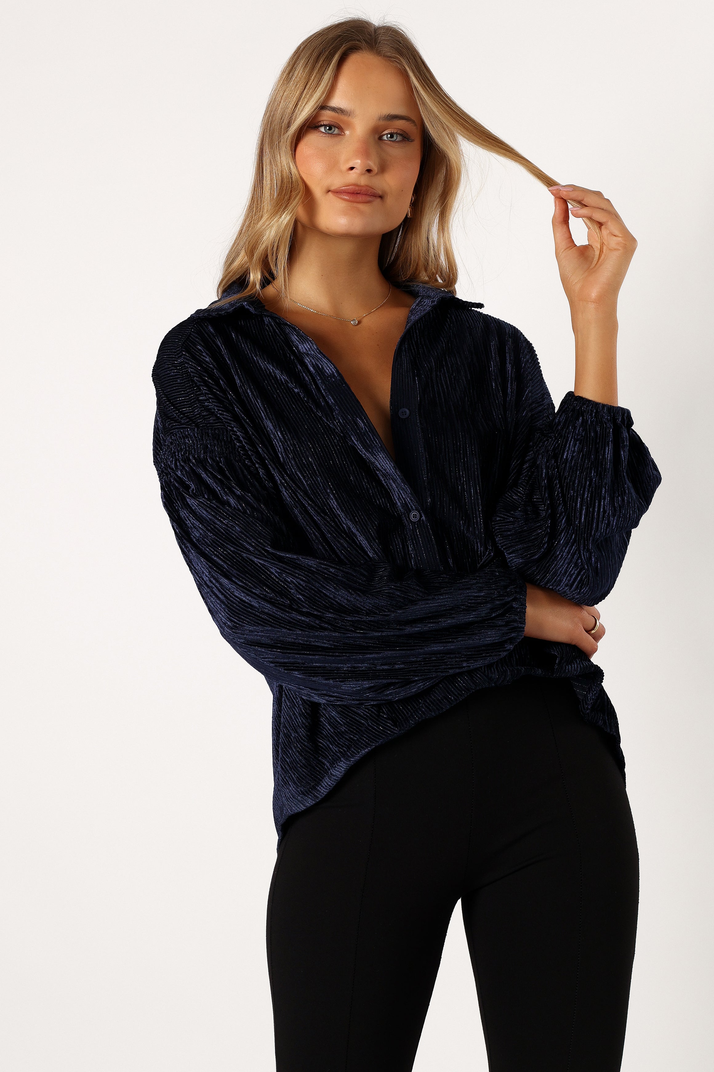 TOPS @Cadence Long Sleeve Sequin Top - Navy