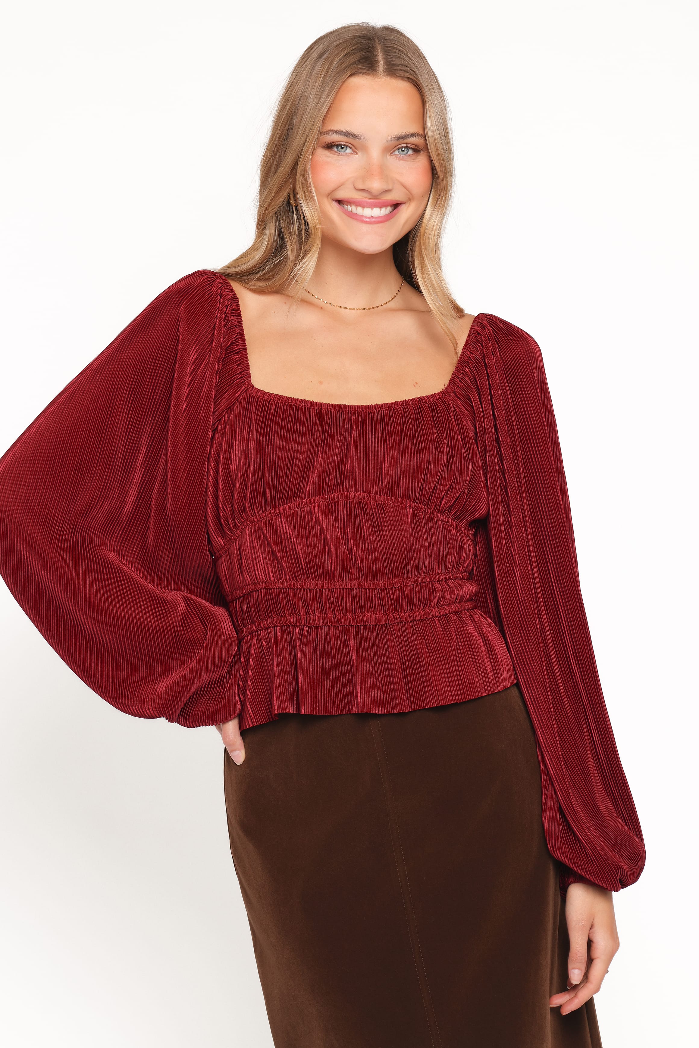 TOPS Ceppia Plisse Top - Burgundy