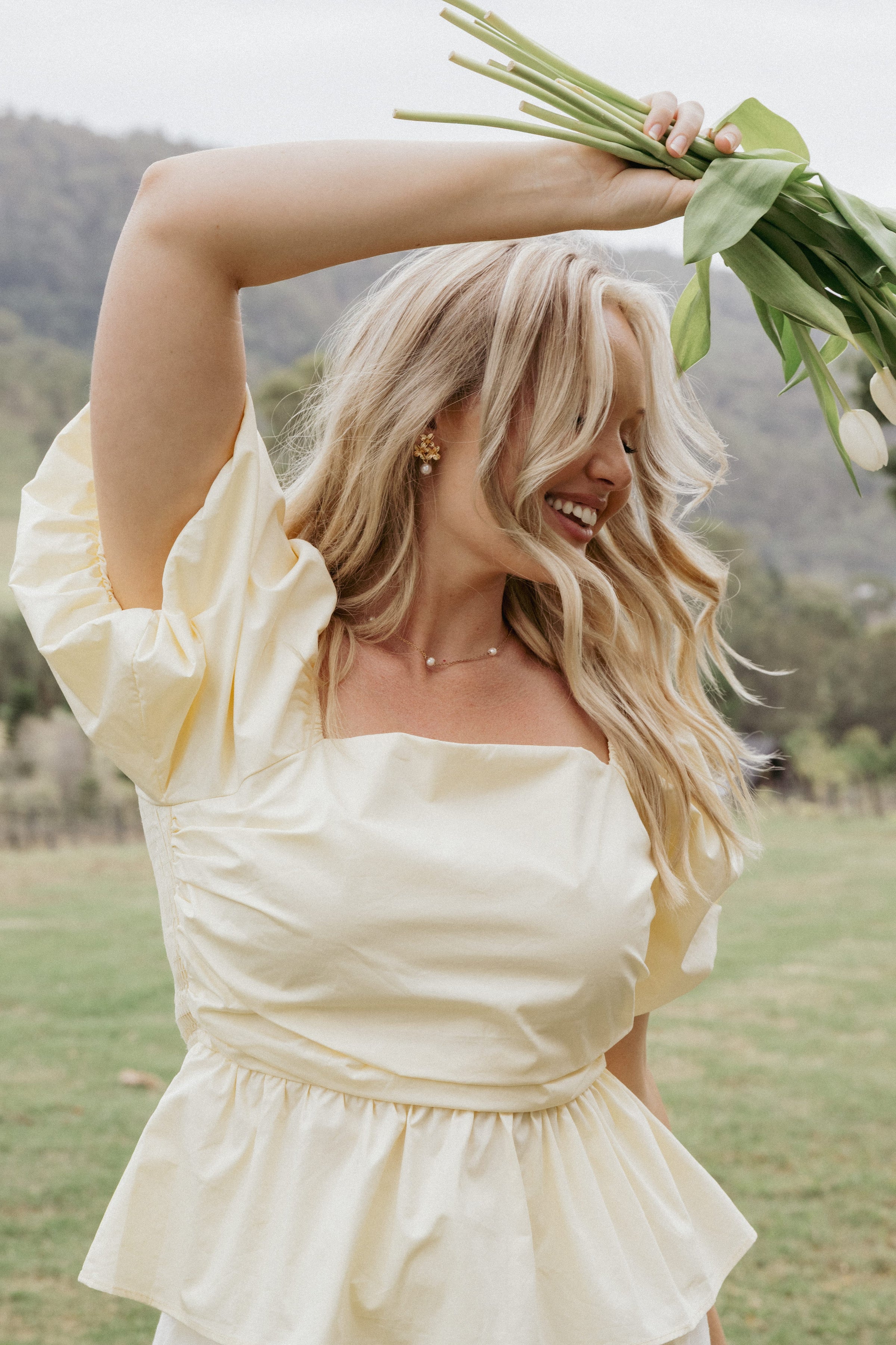 TOPS Clo Puff Sleeve Top - Butter Yellow