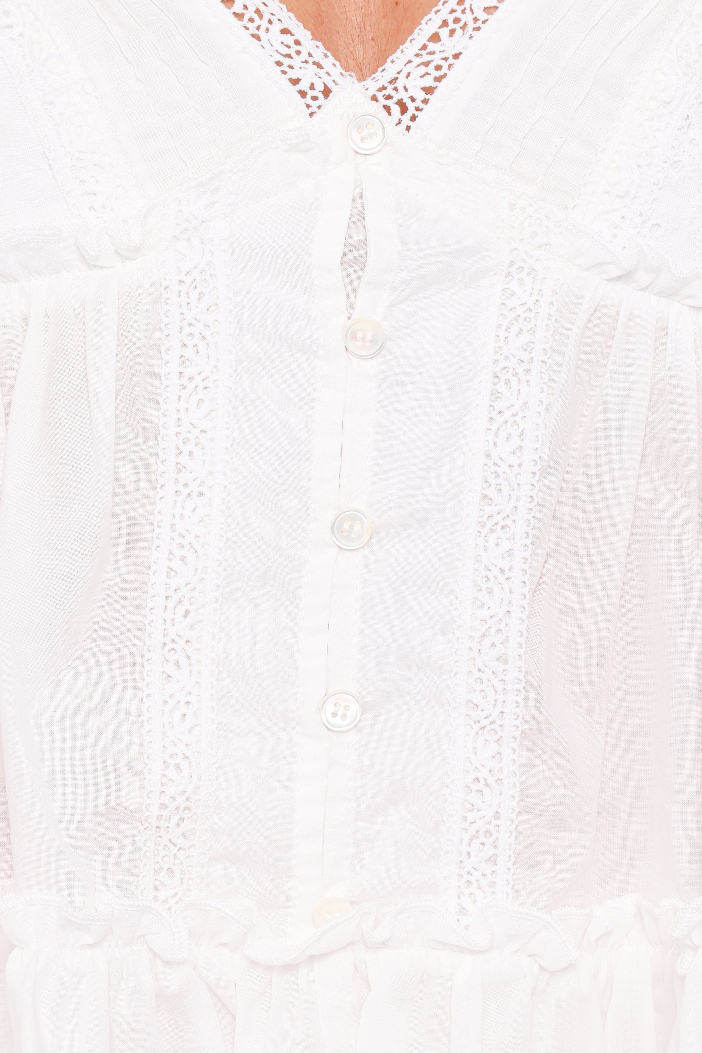 TOPS Daisy Cap Sleeve Top - White Broderie