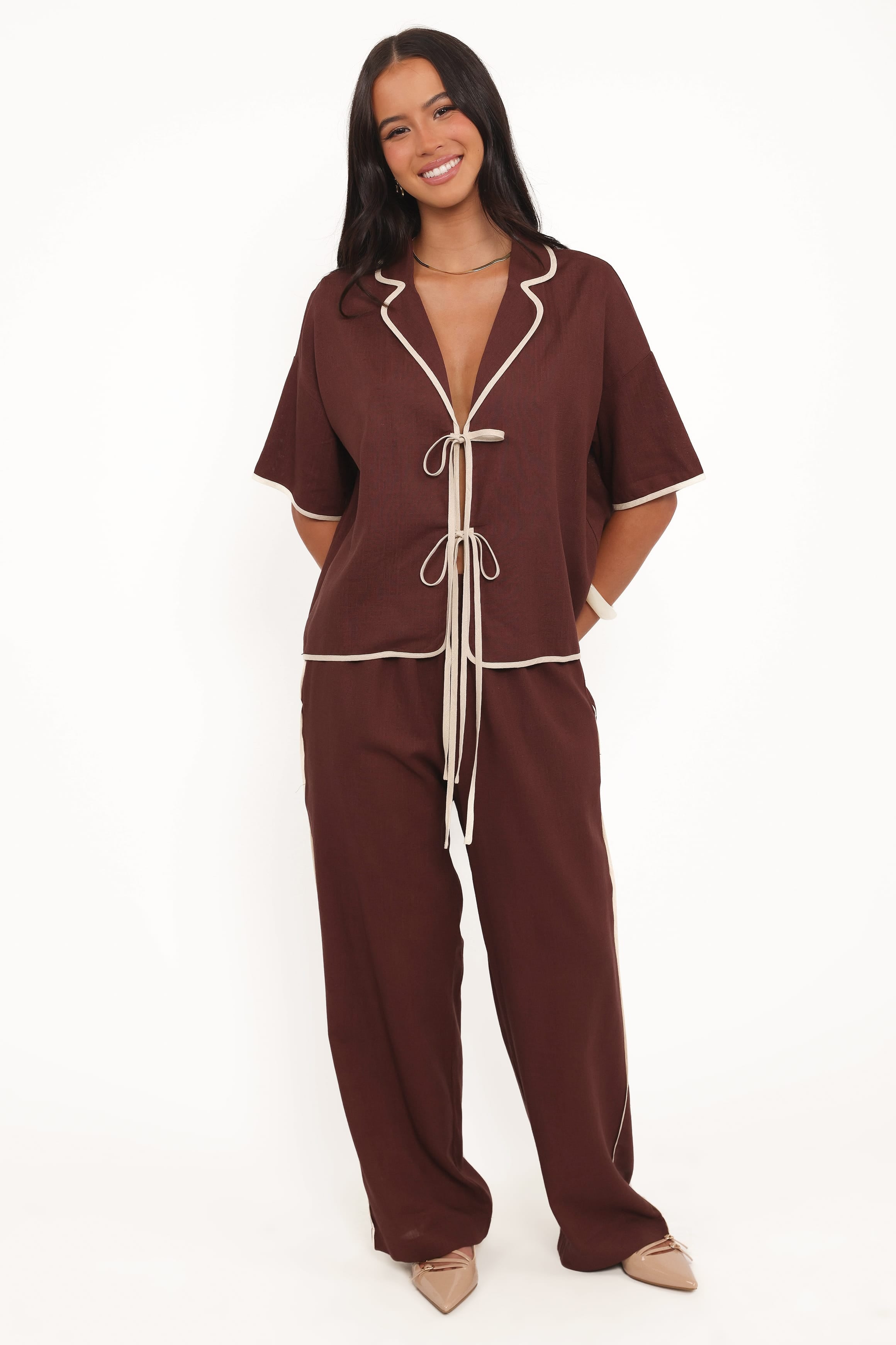 TOPS Dalton Tie Top - Brown Cream