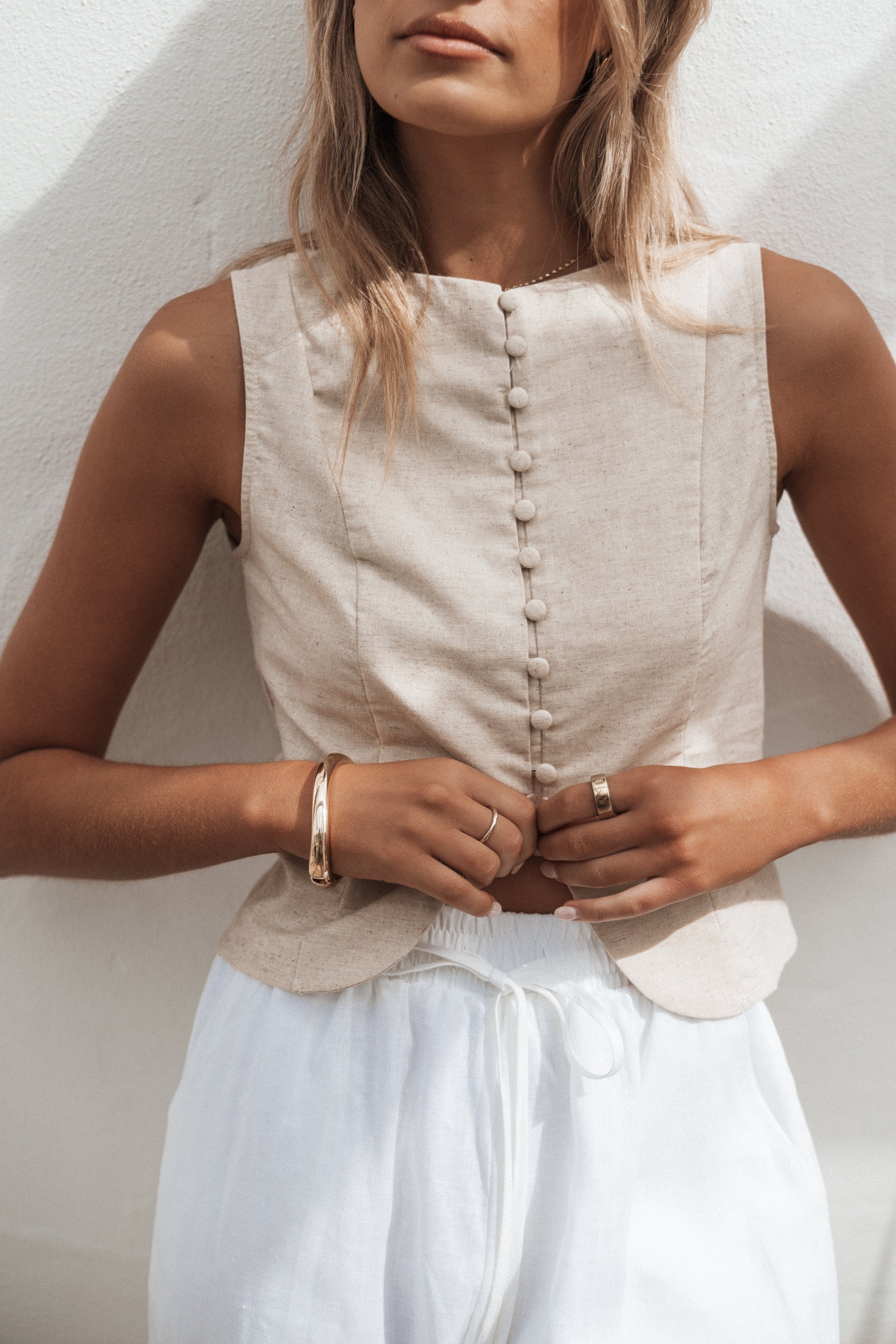 TOPS Daniella Linen Vest - Oatmeal