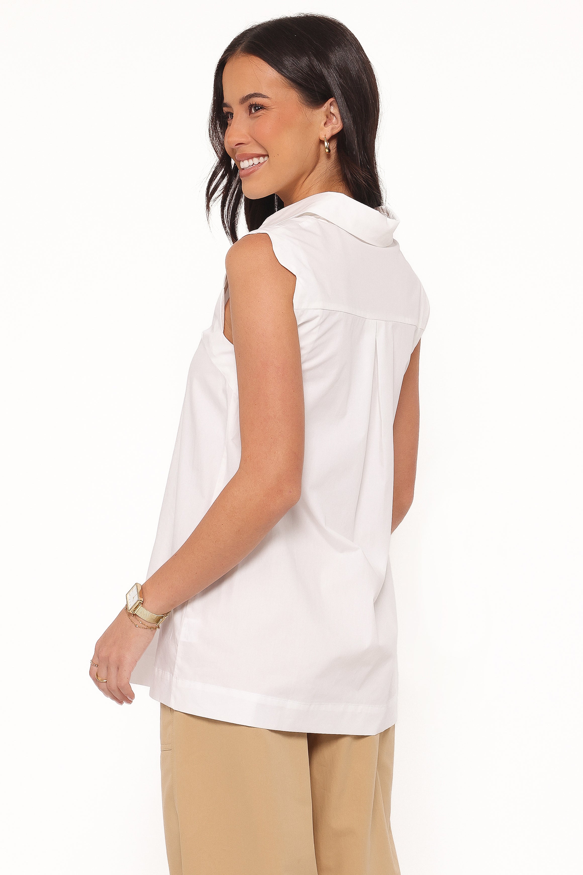 TOPS Deirdre Scallop Button Up Shirt - White