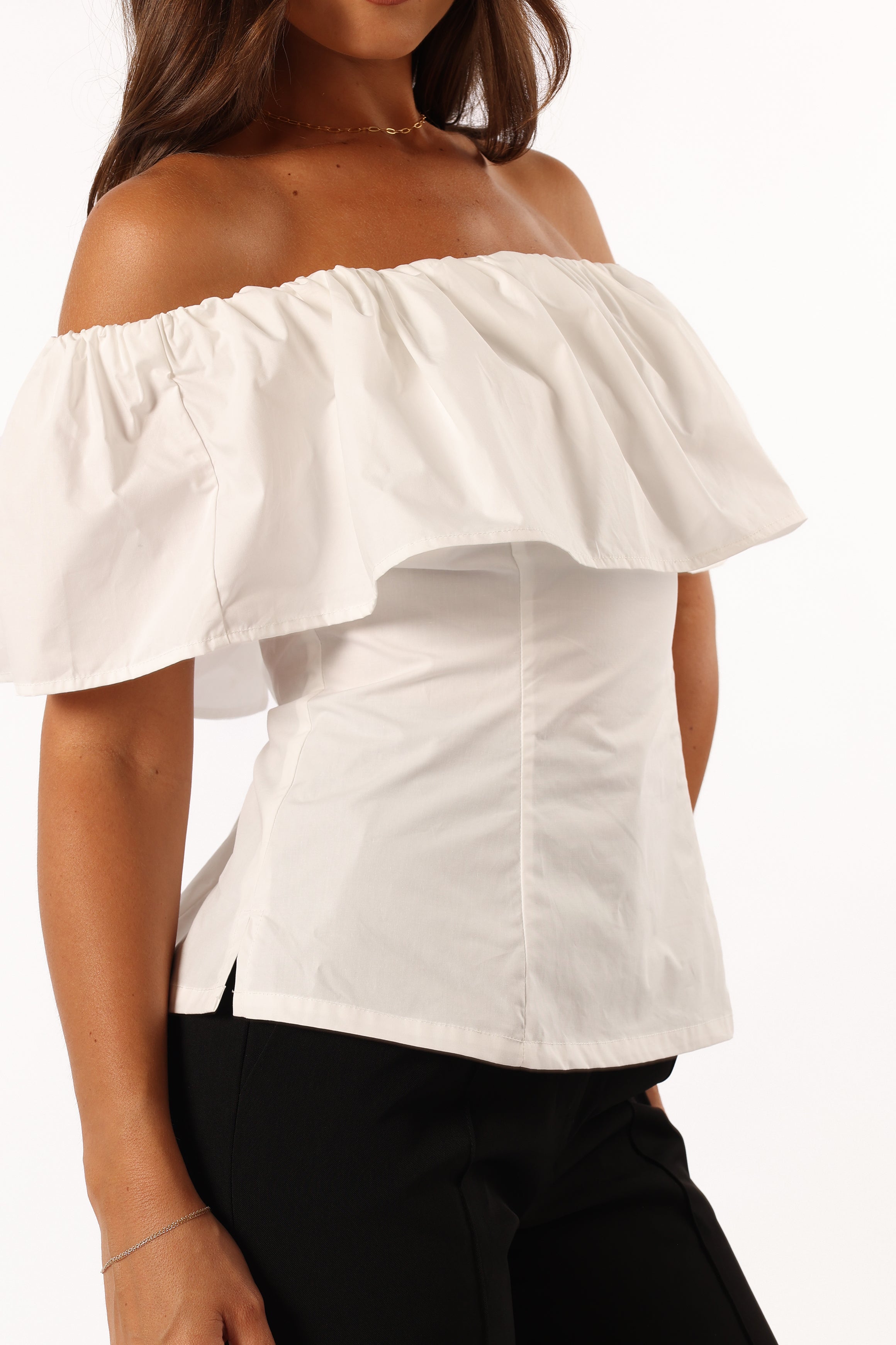 TOPS Emery Off The Shoulder Top - White