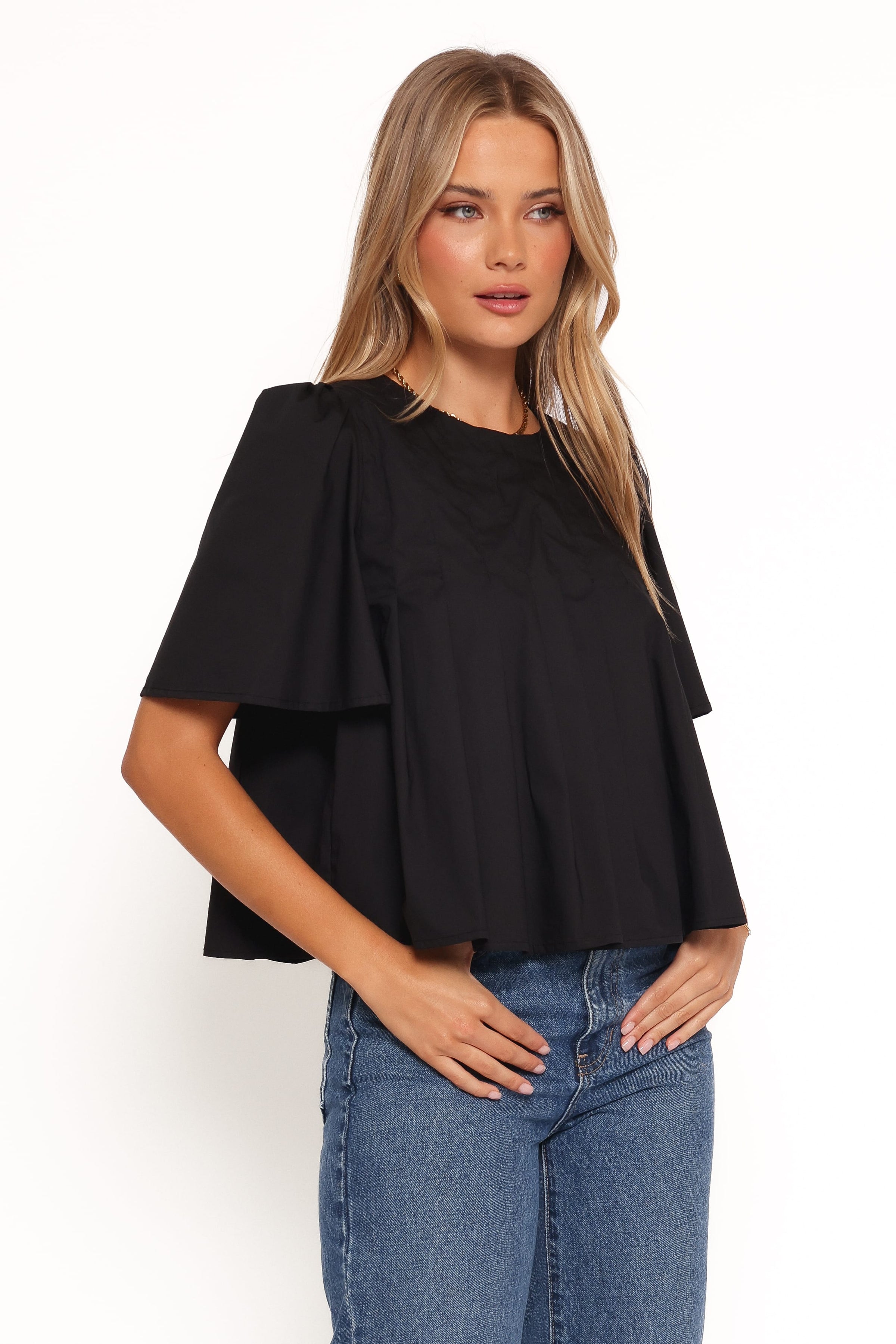 TOPS Geneva Pleated Top - Black