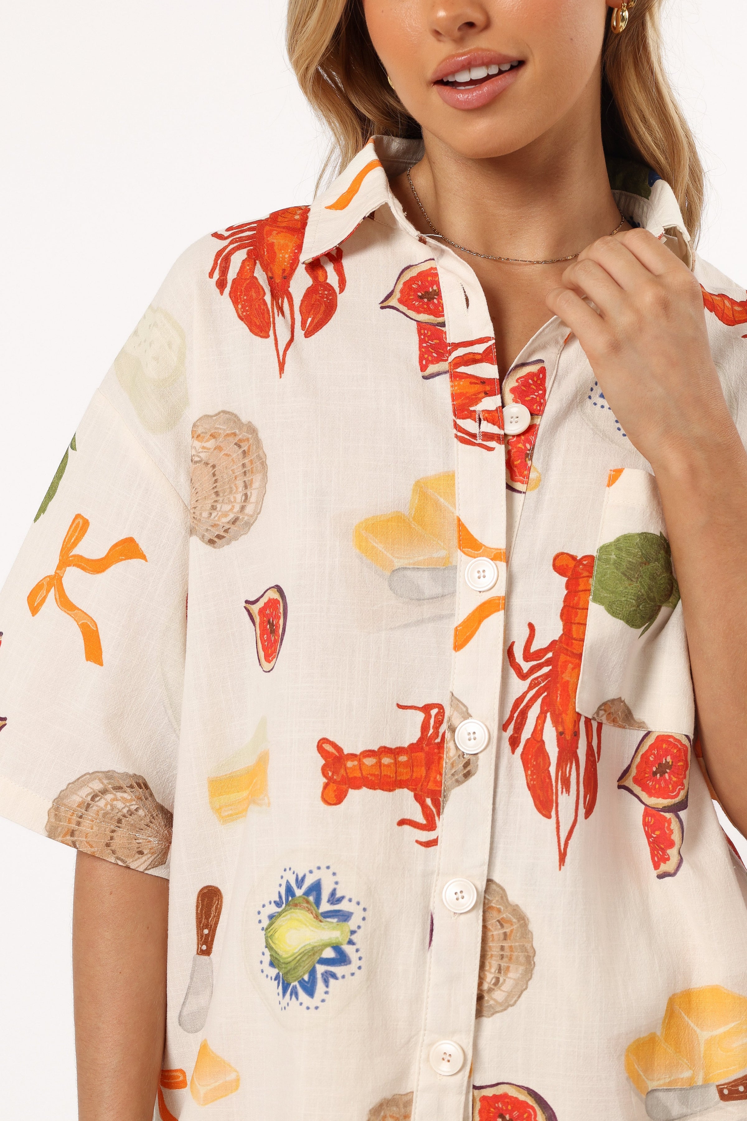 TOPS @Hampton Top - Cream Multi (Hold for 4th July)