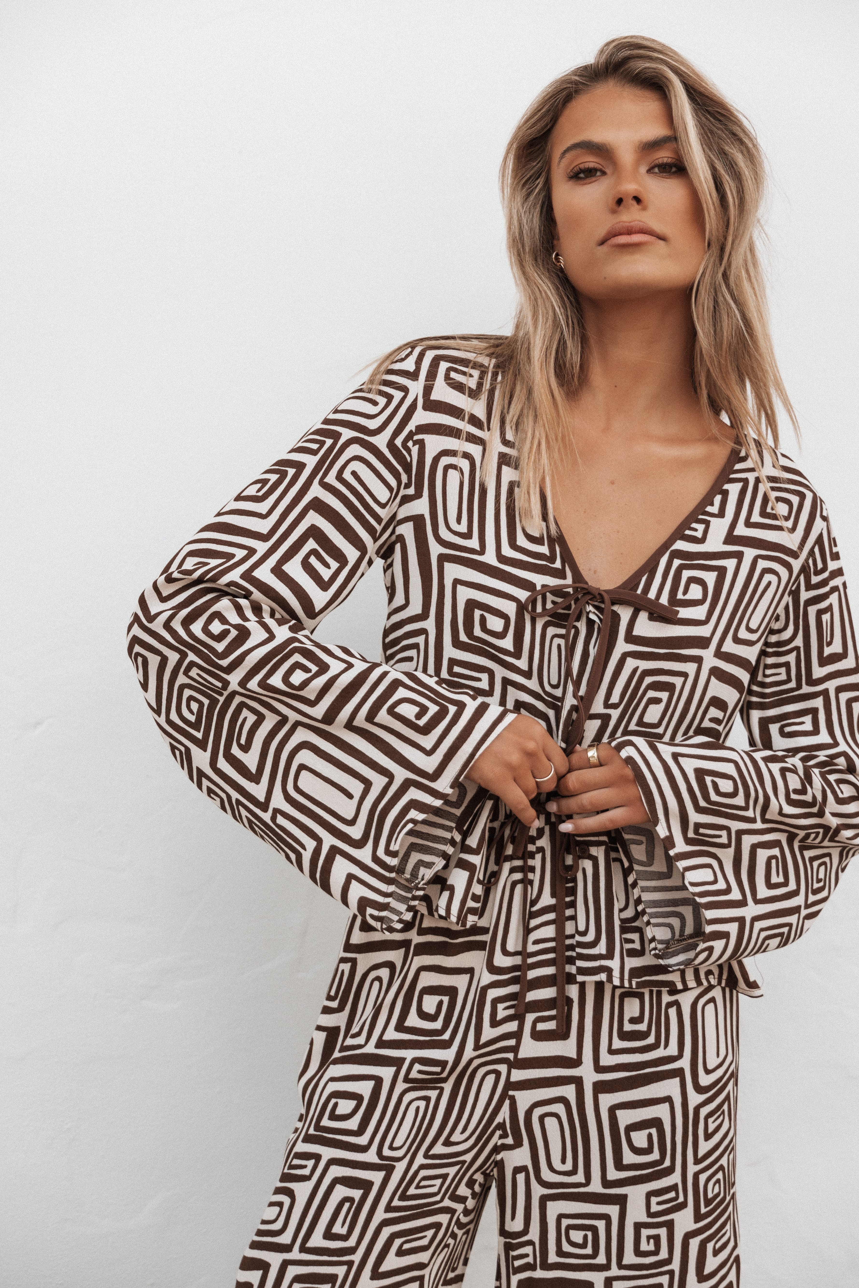 TOPS Imogen Top - Chocolate Brown Print