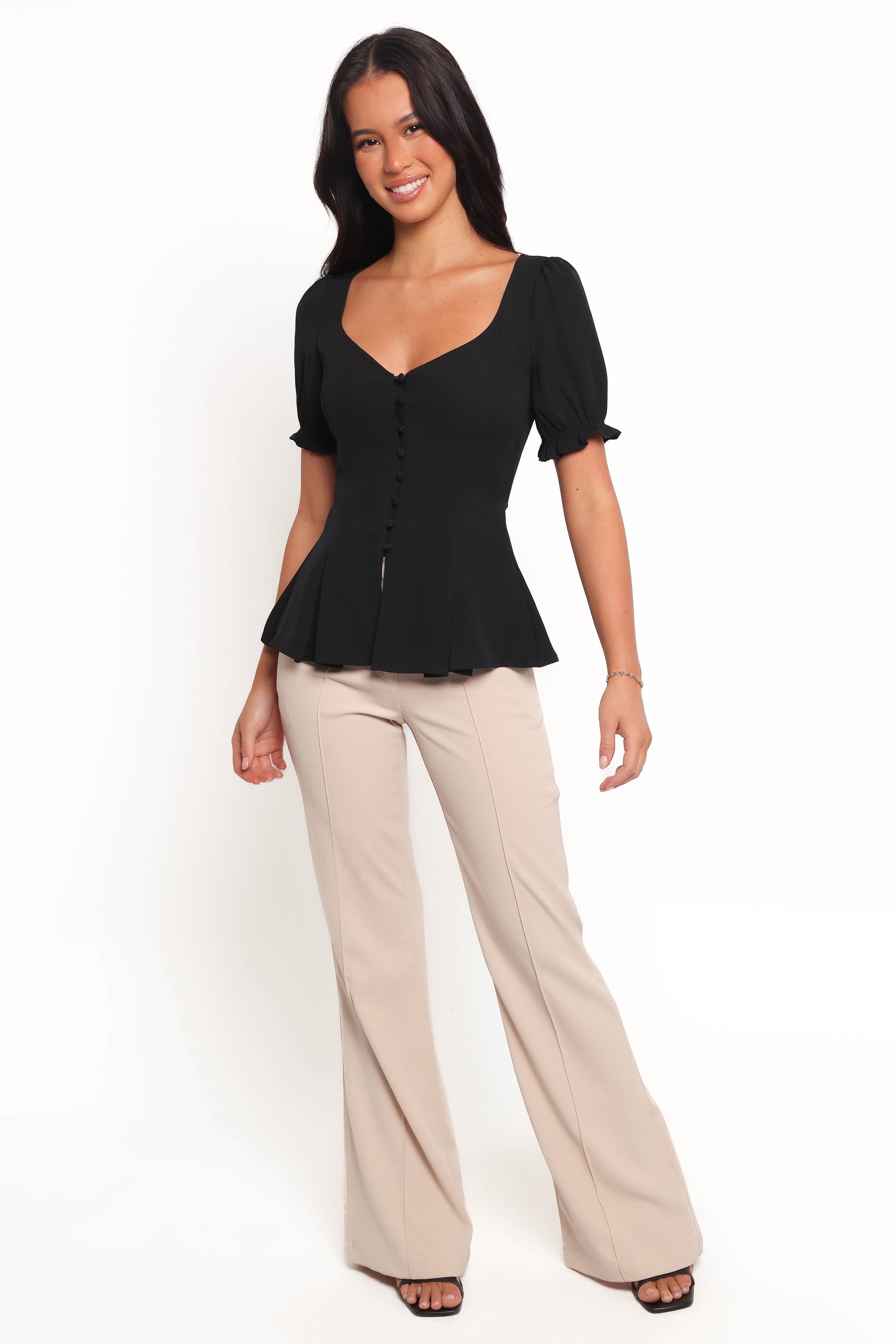 TOPS Kameran Top - Black
