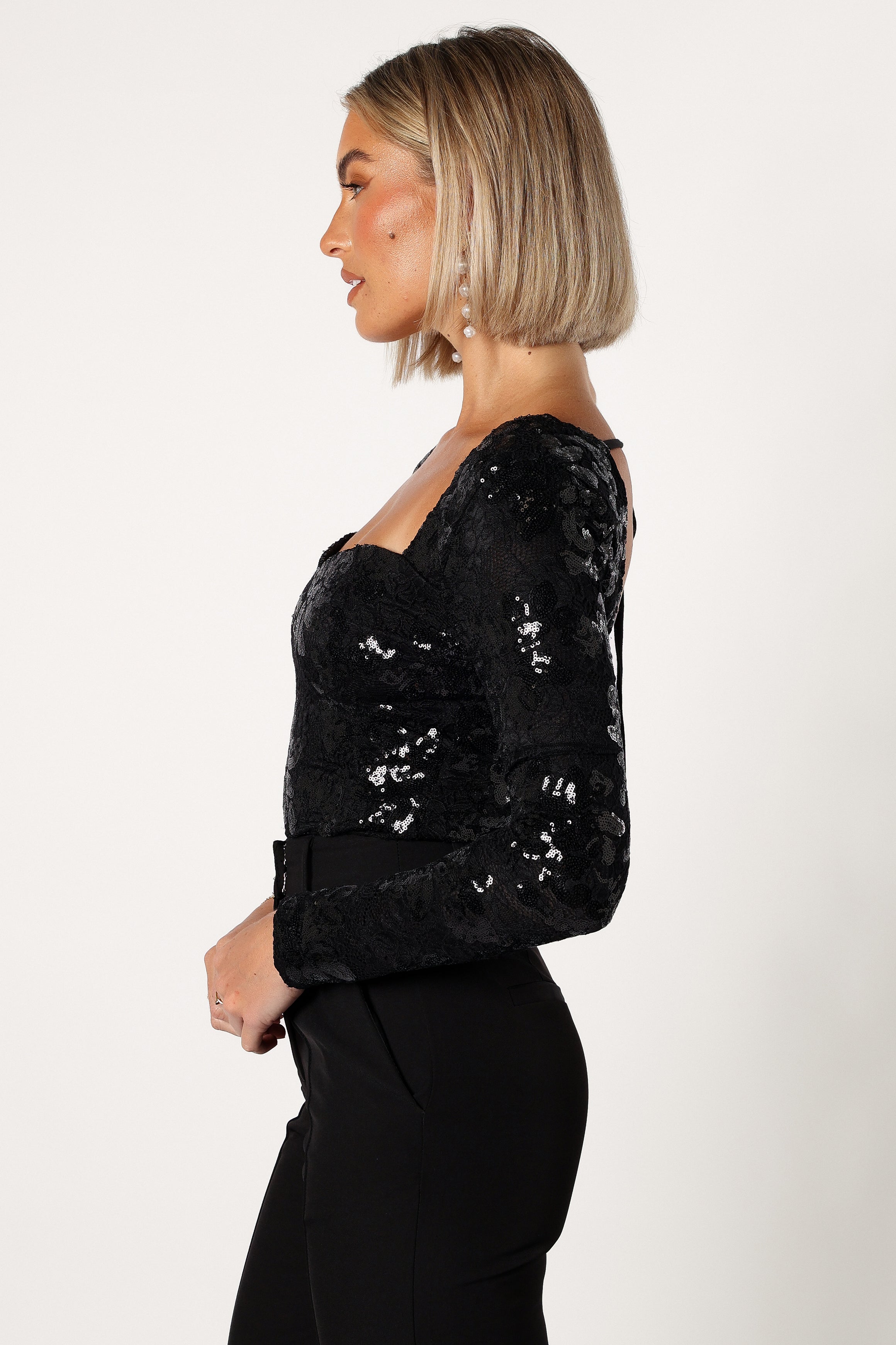 TOPS @Karter Bodysuit - Black