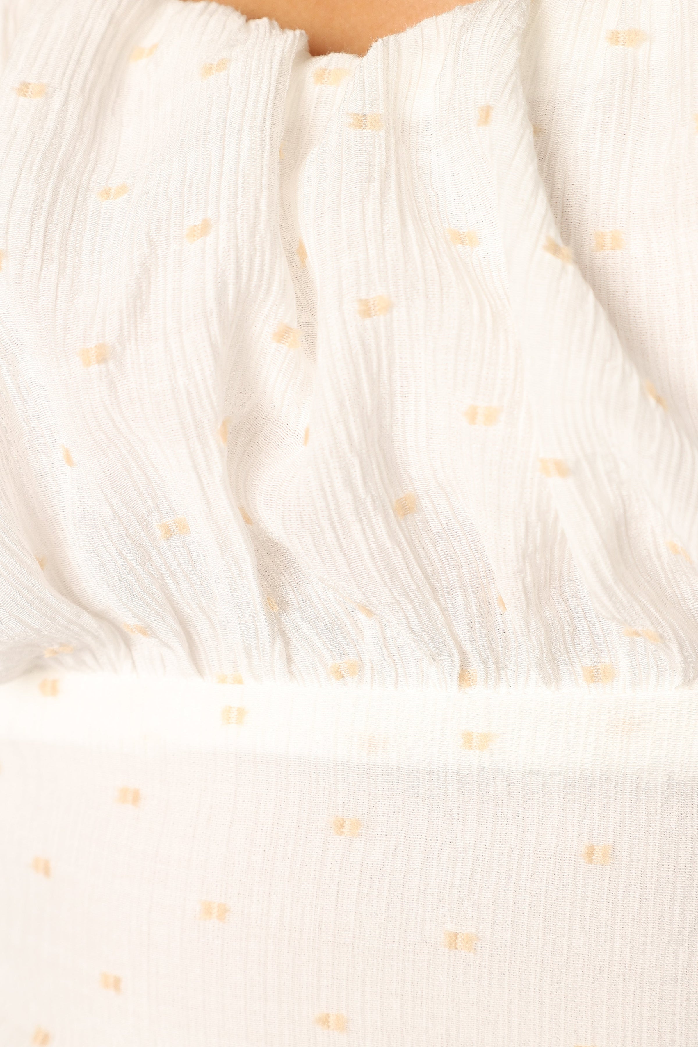 TOPS @Lily Top - Ivory