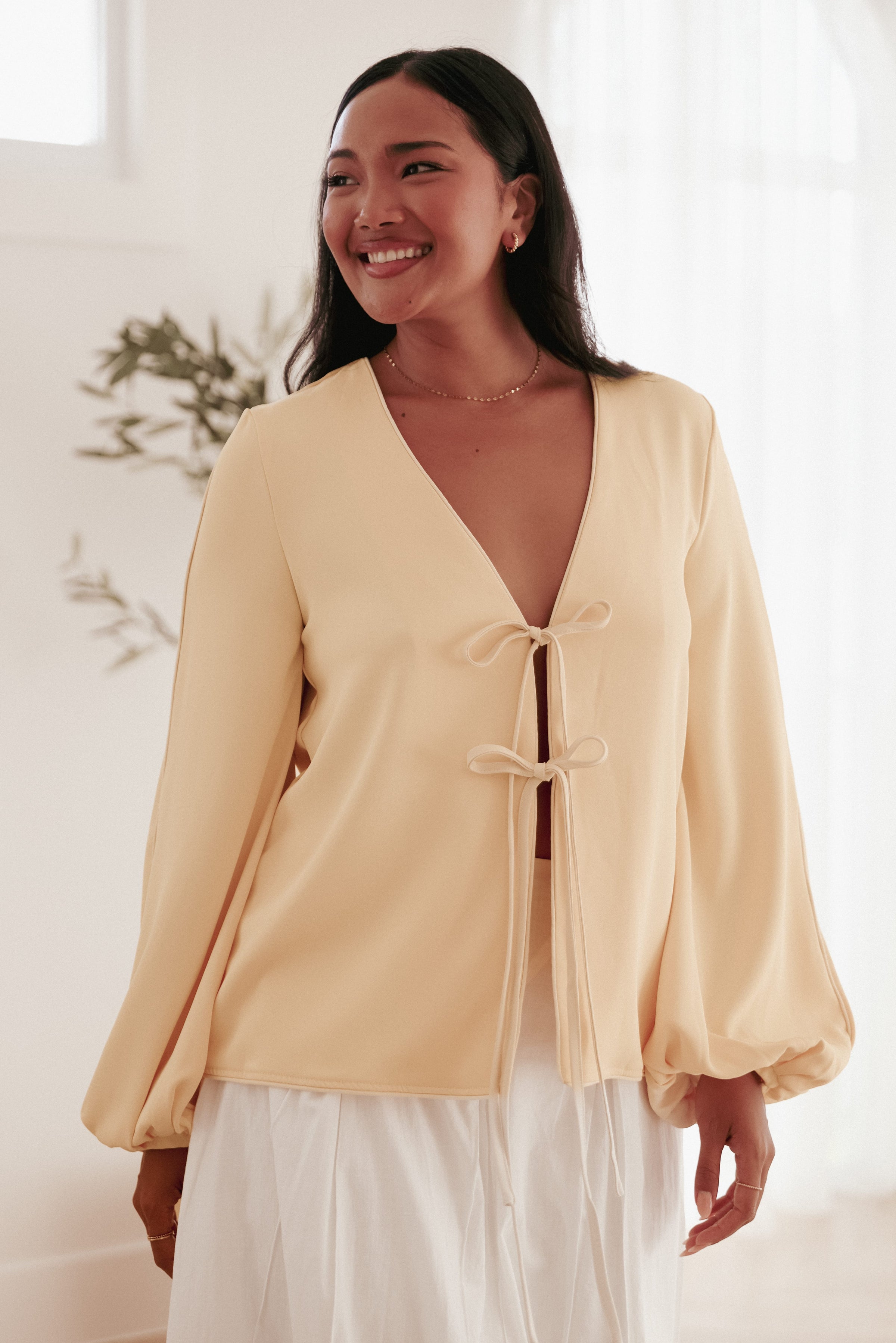 TOPS Lyns Top - Butter