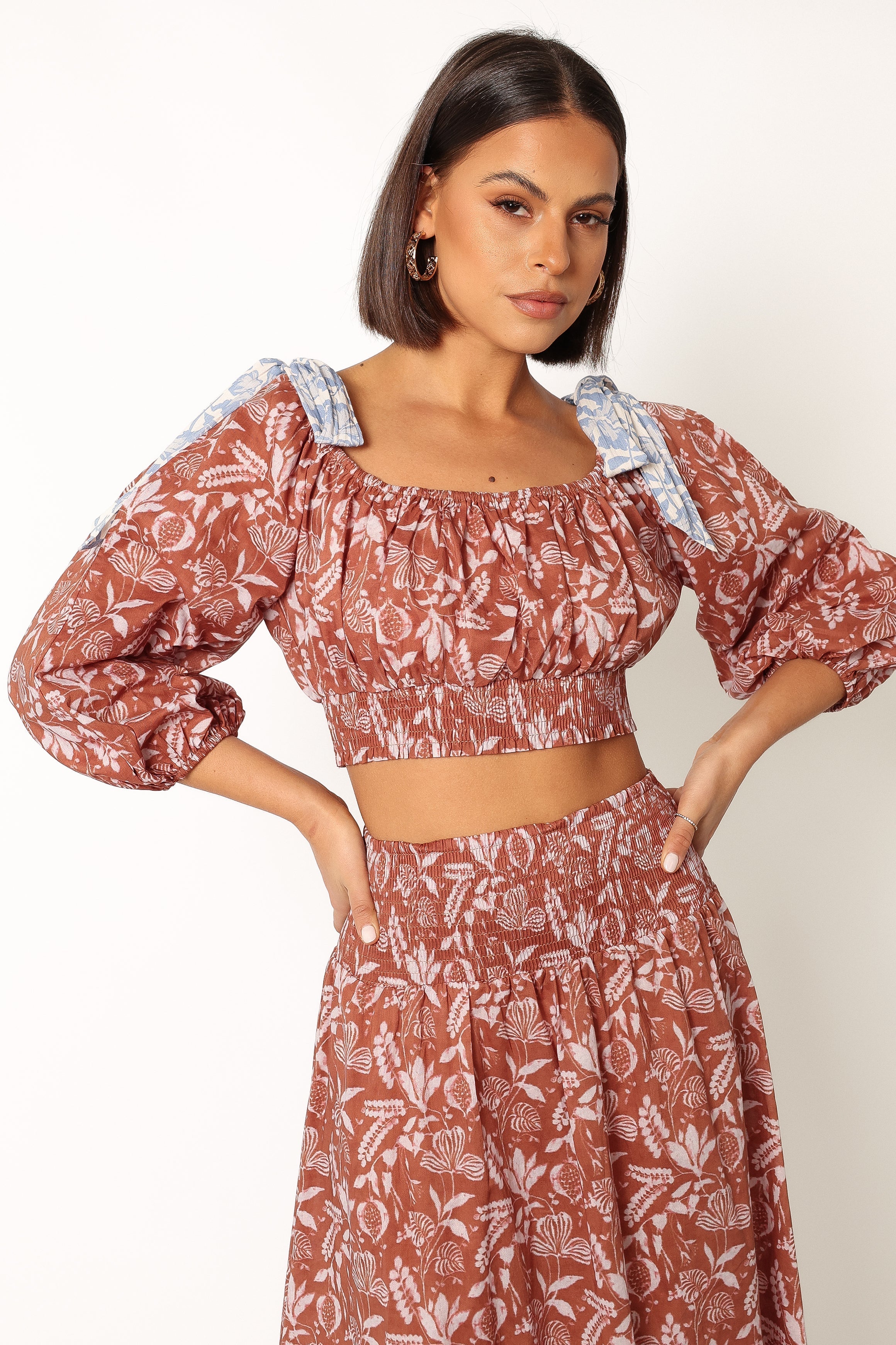 TOPS @Maryette Top - Cinnamon