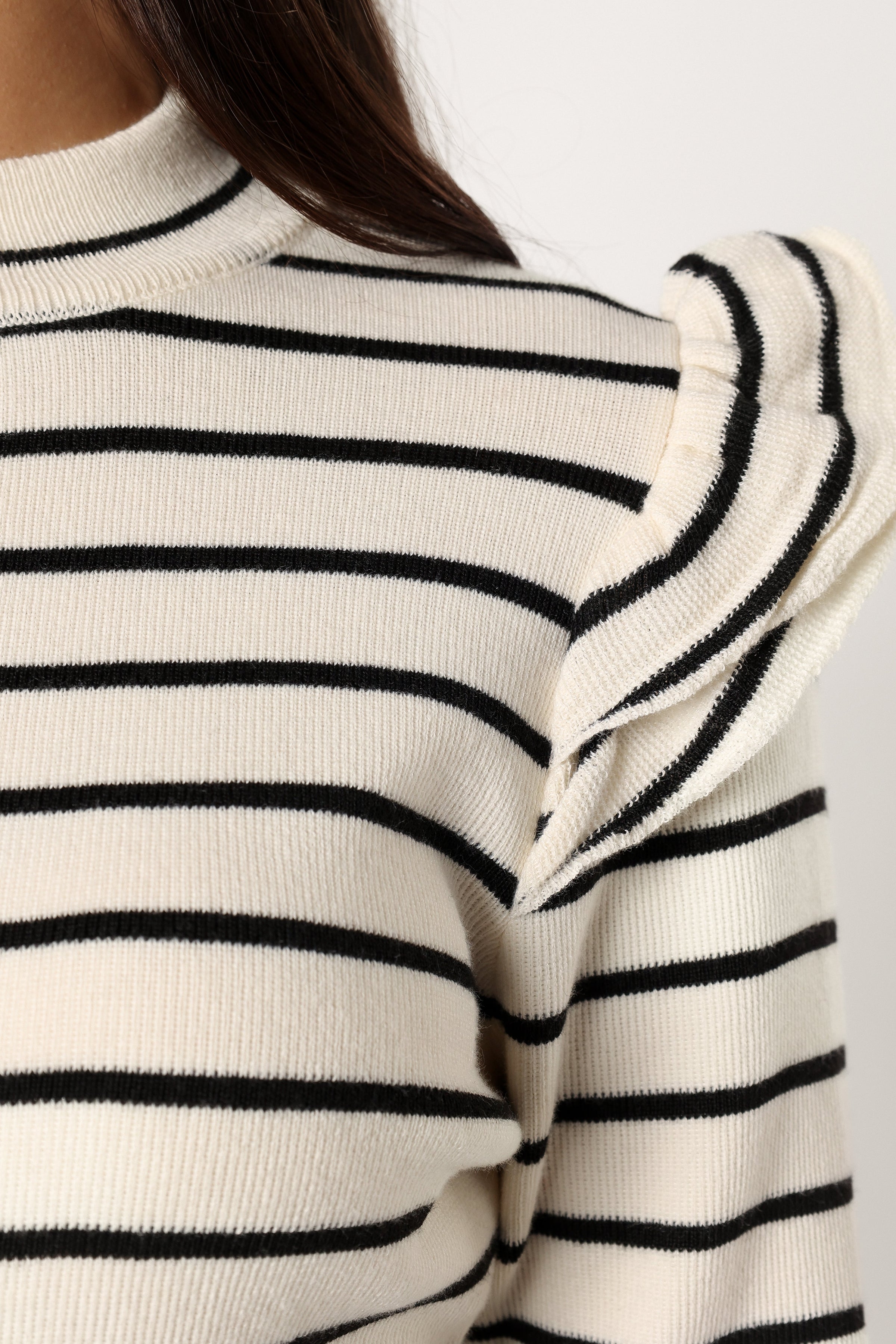 TOPS @Mockie Long Sleeve Body Suit - Black White