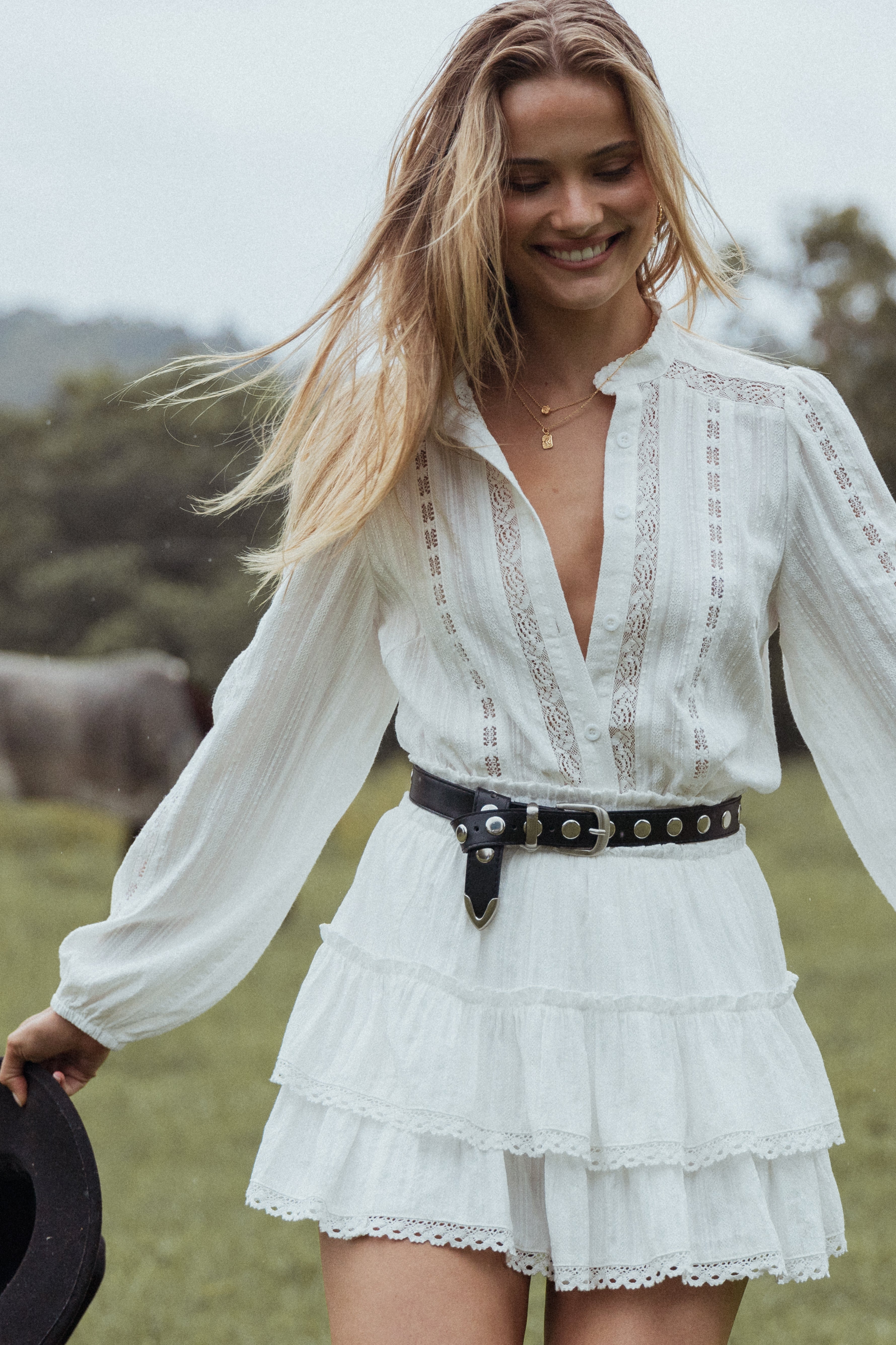 TOPS Nea Lace Detail Top - White