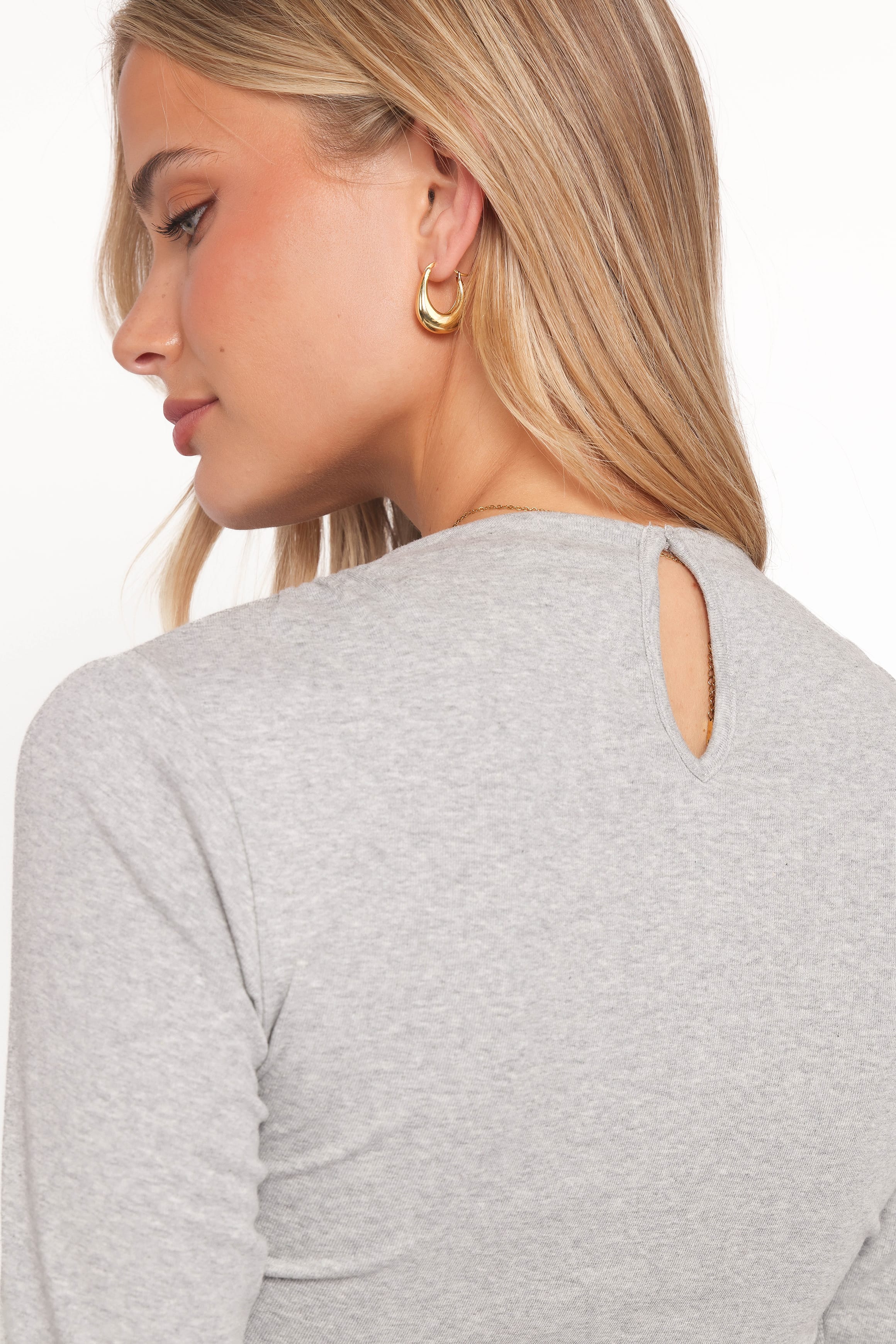 TOPS Nissa Long Sleeve Top - Heather Grey