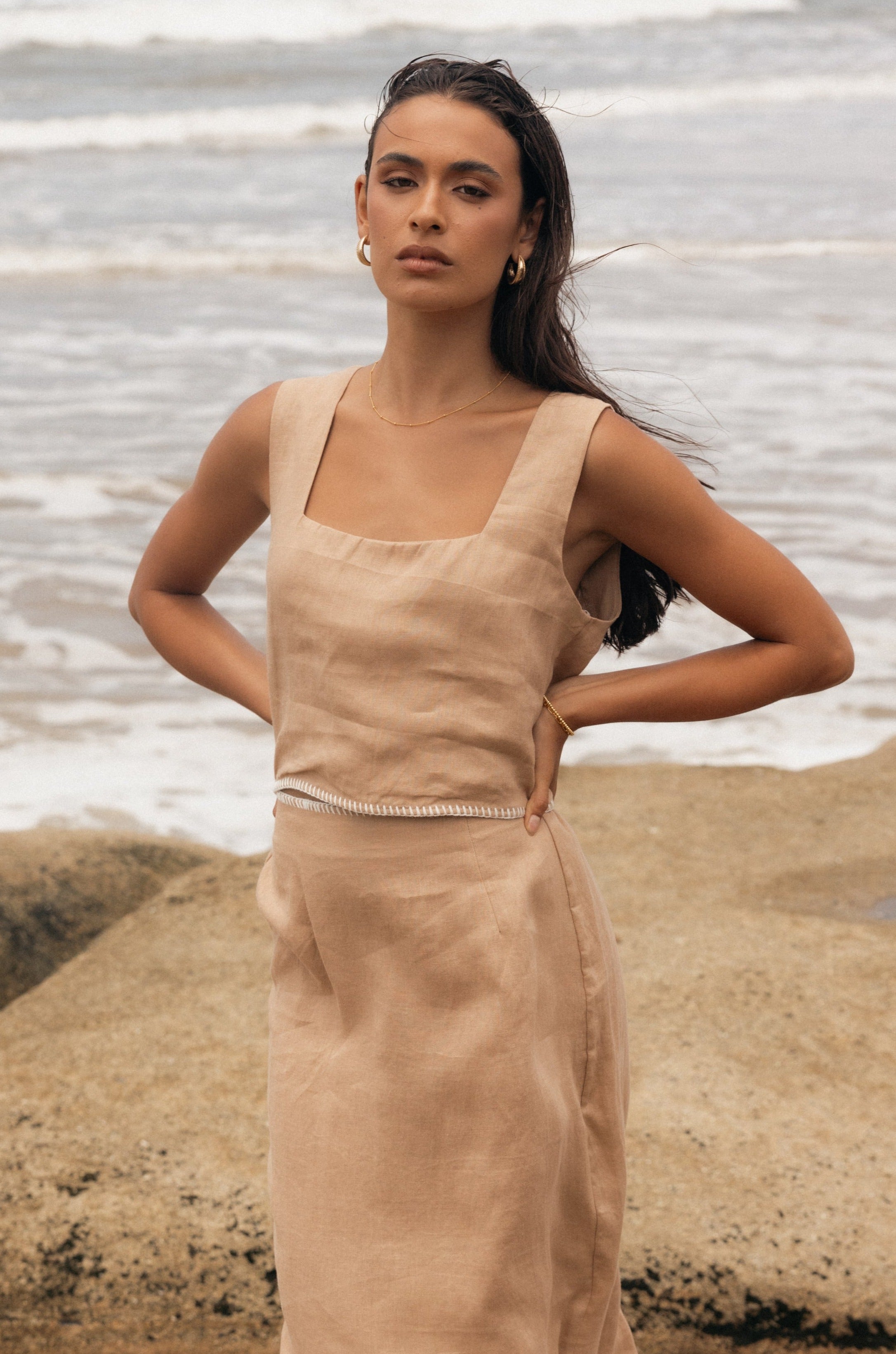 TOPS @Odette Top - Camel (Hold for Sundial)