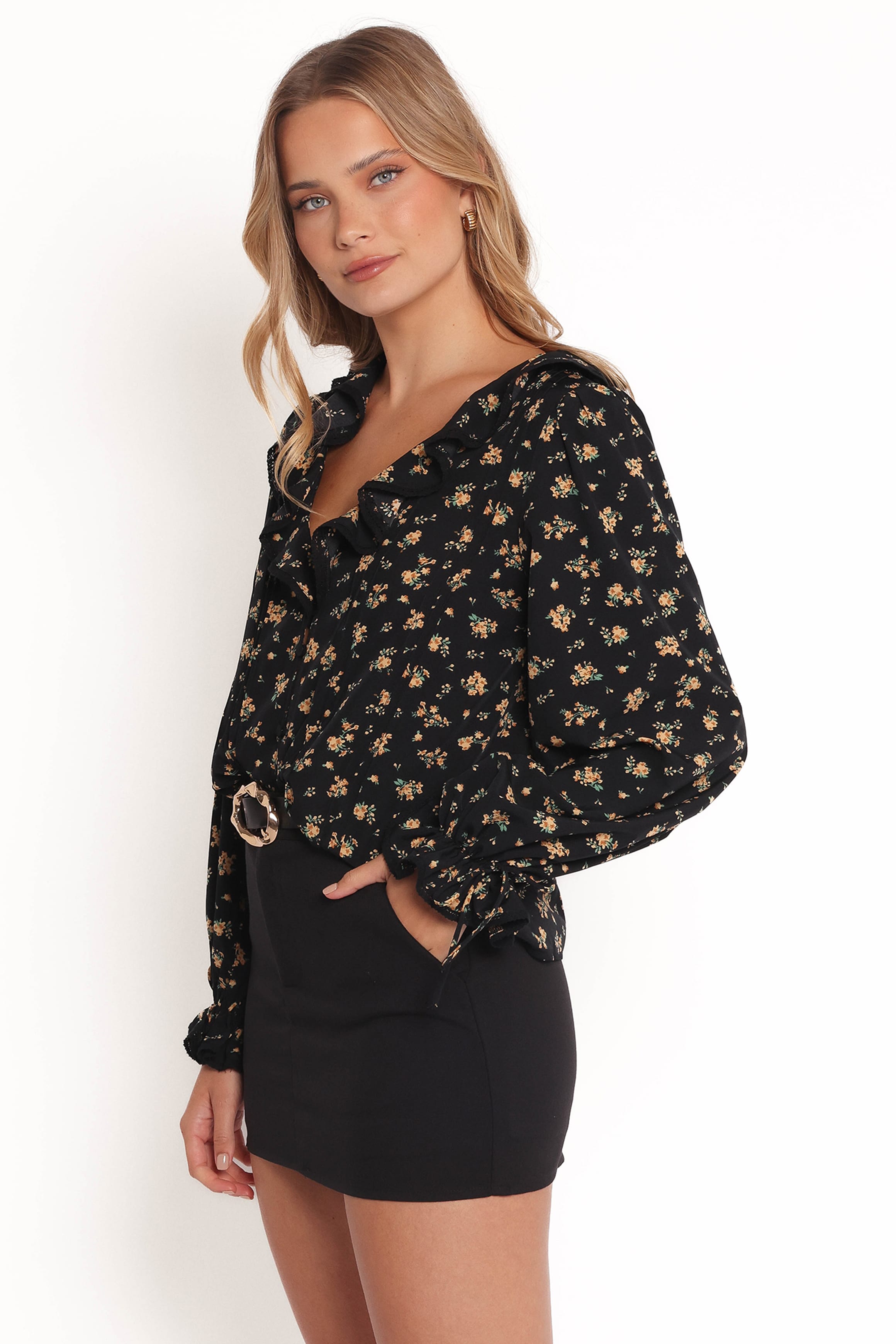 TOPS Polli Top - Black Floral