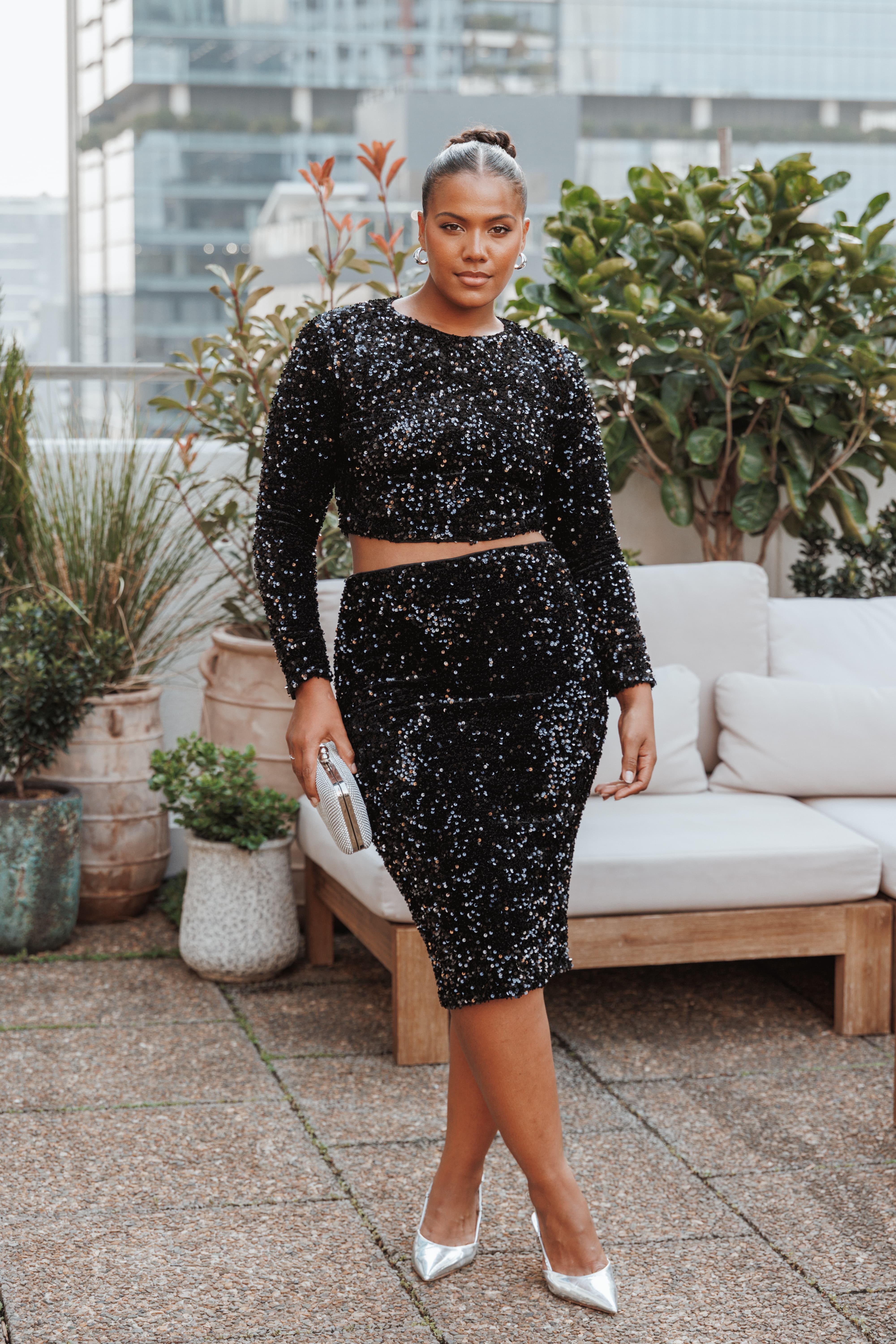 TOPS Quinne Cropped Sequin Top - Black