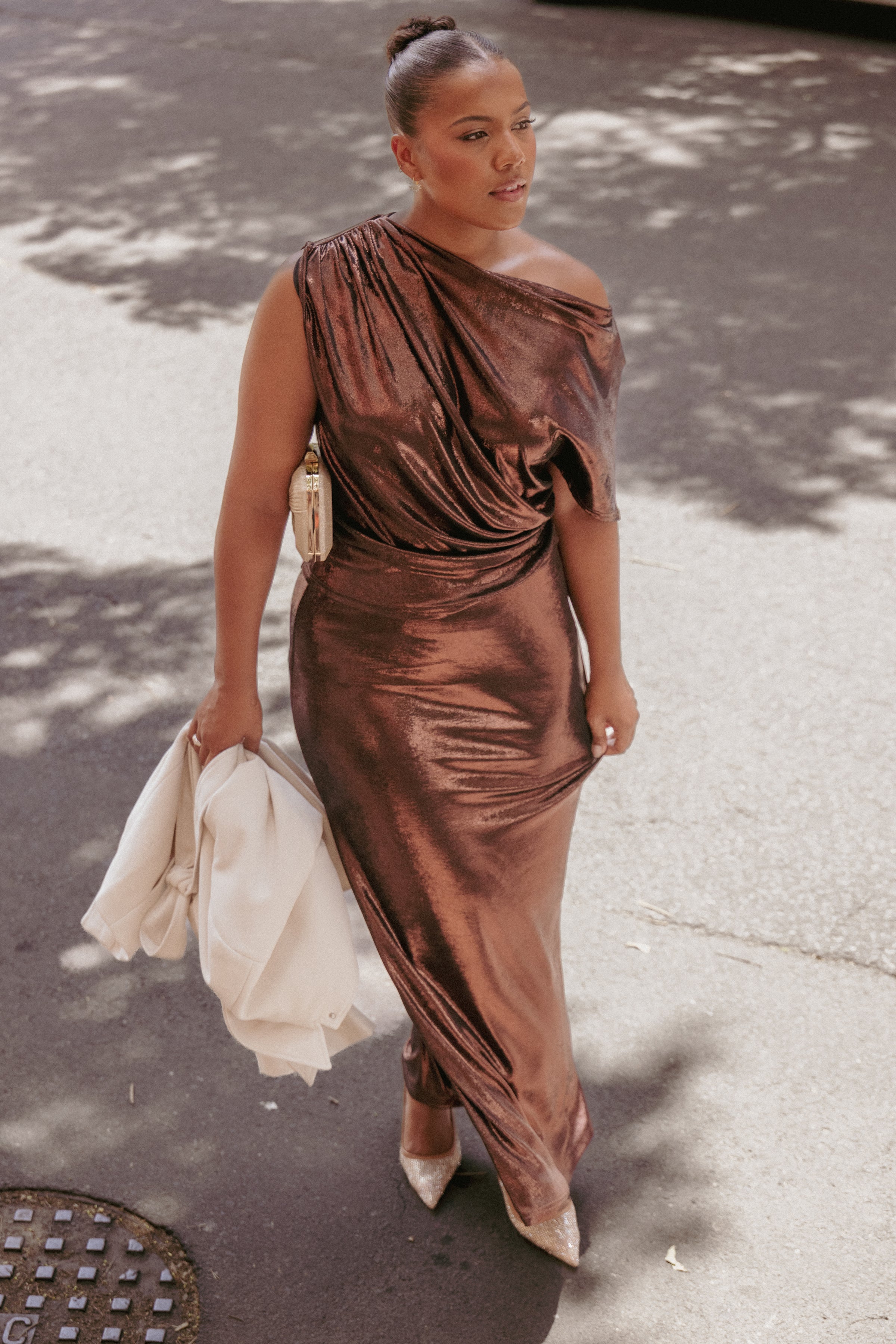 TOPS Rowyn Drapey Metallic Top - Bronze