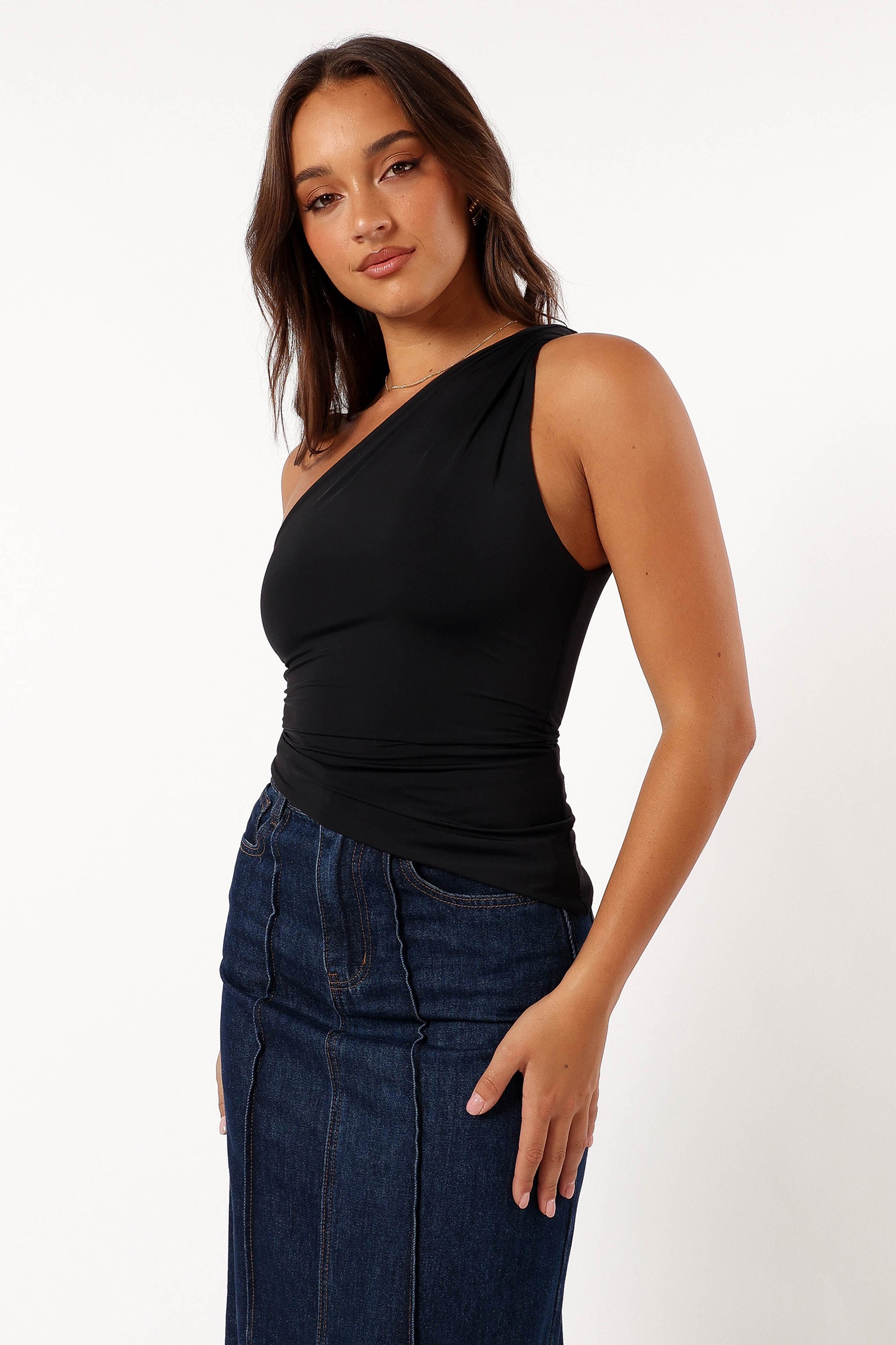 TOPS @Samantha One Shoulder Top - Black (Hold for Cool Beginnings)