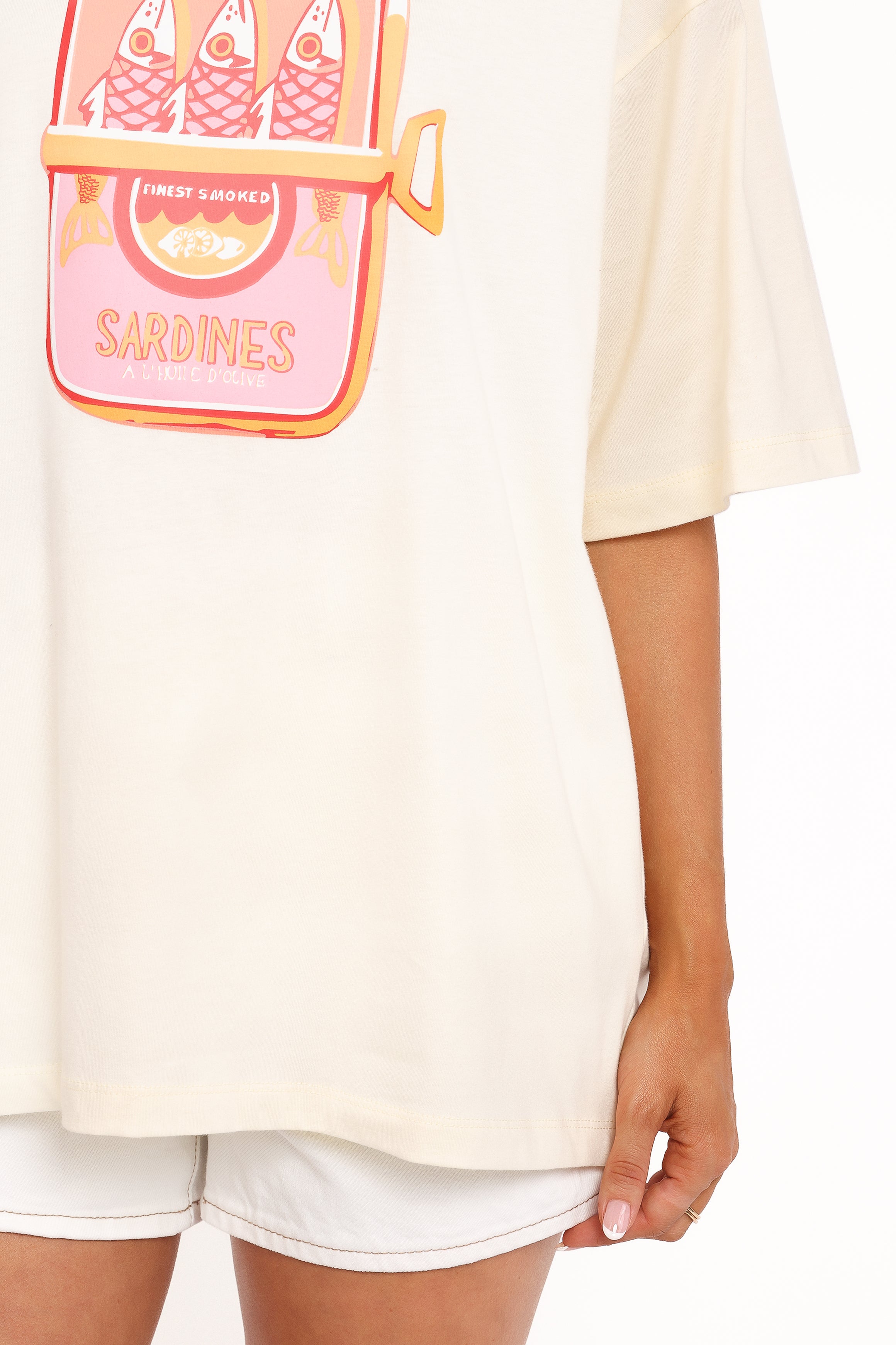 TOPS Sardines Tee - Pale Yellow