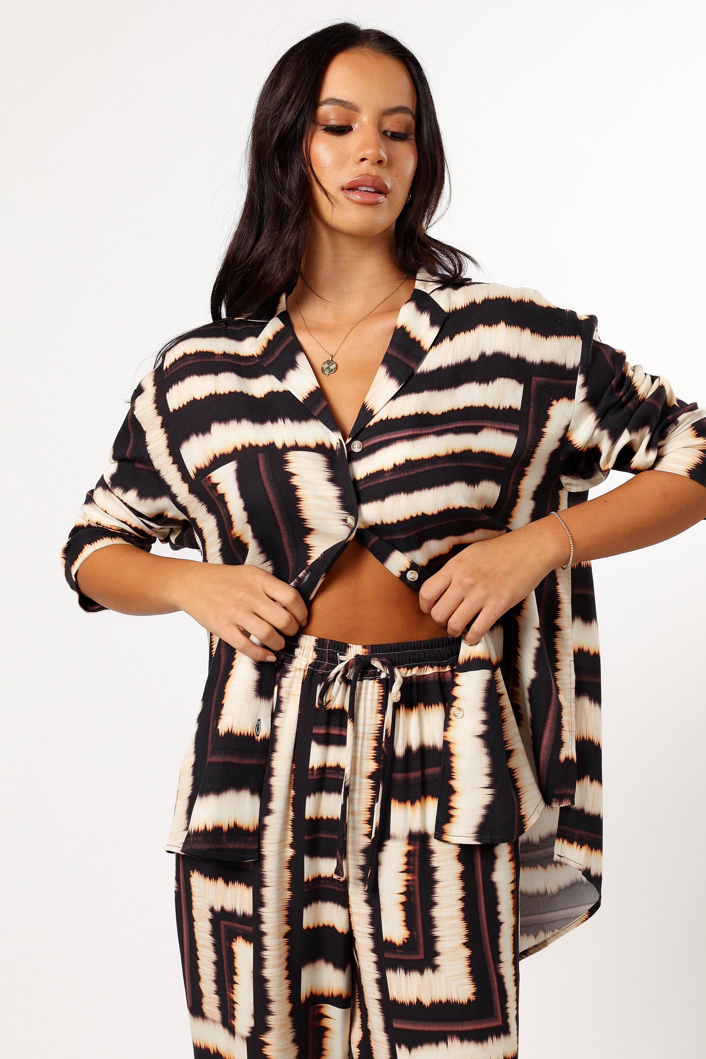 TOPS @Sola Shirt - Noria Print (Hold for Euro Summer)