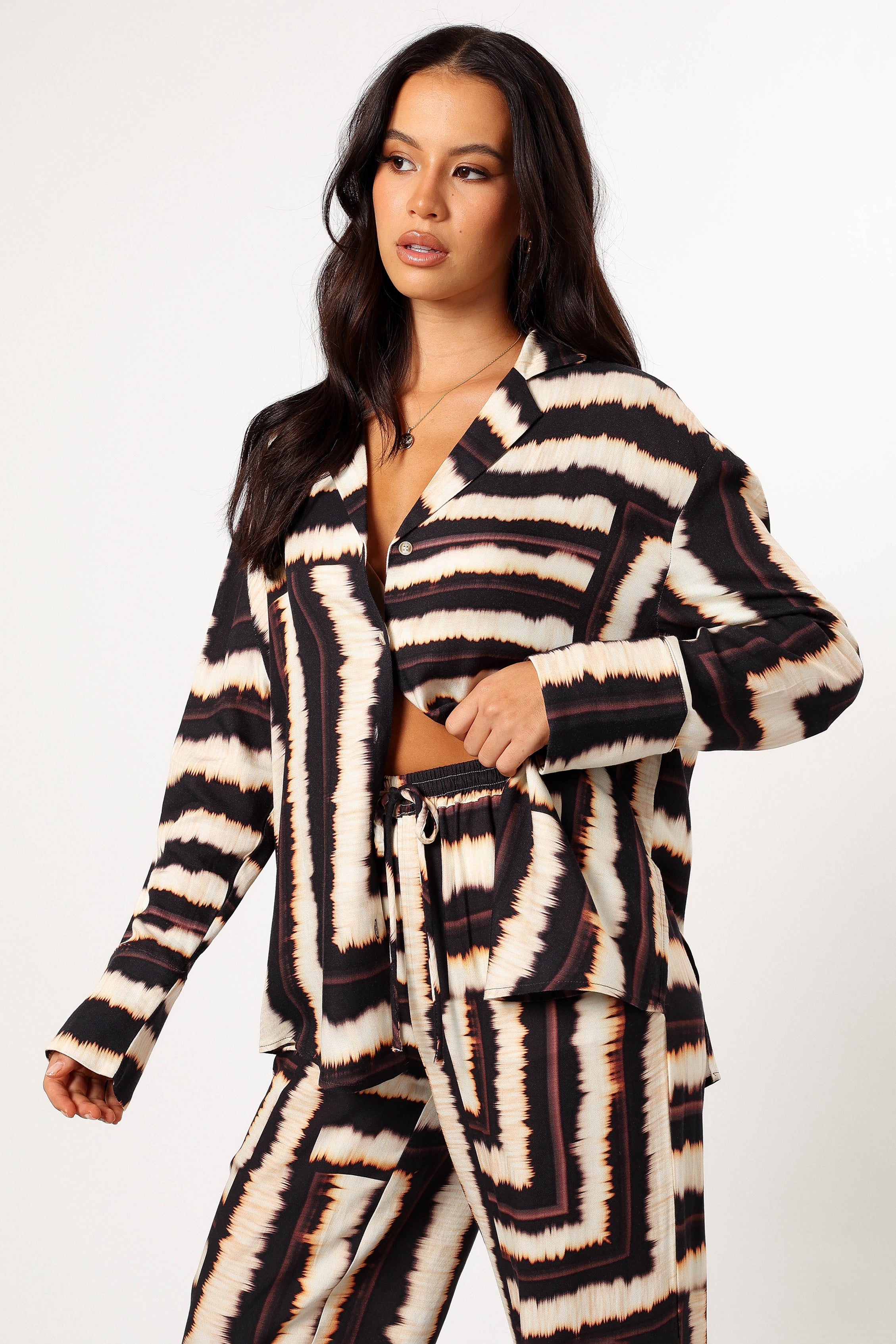 TOPS @Sola Shirt - Noria Print (Hold for Euro Summer)