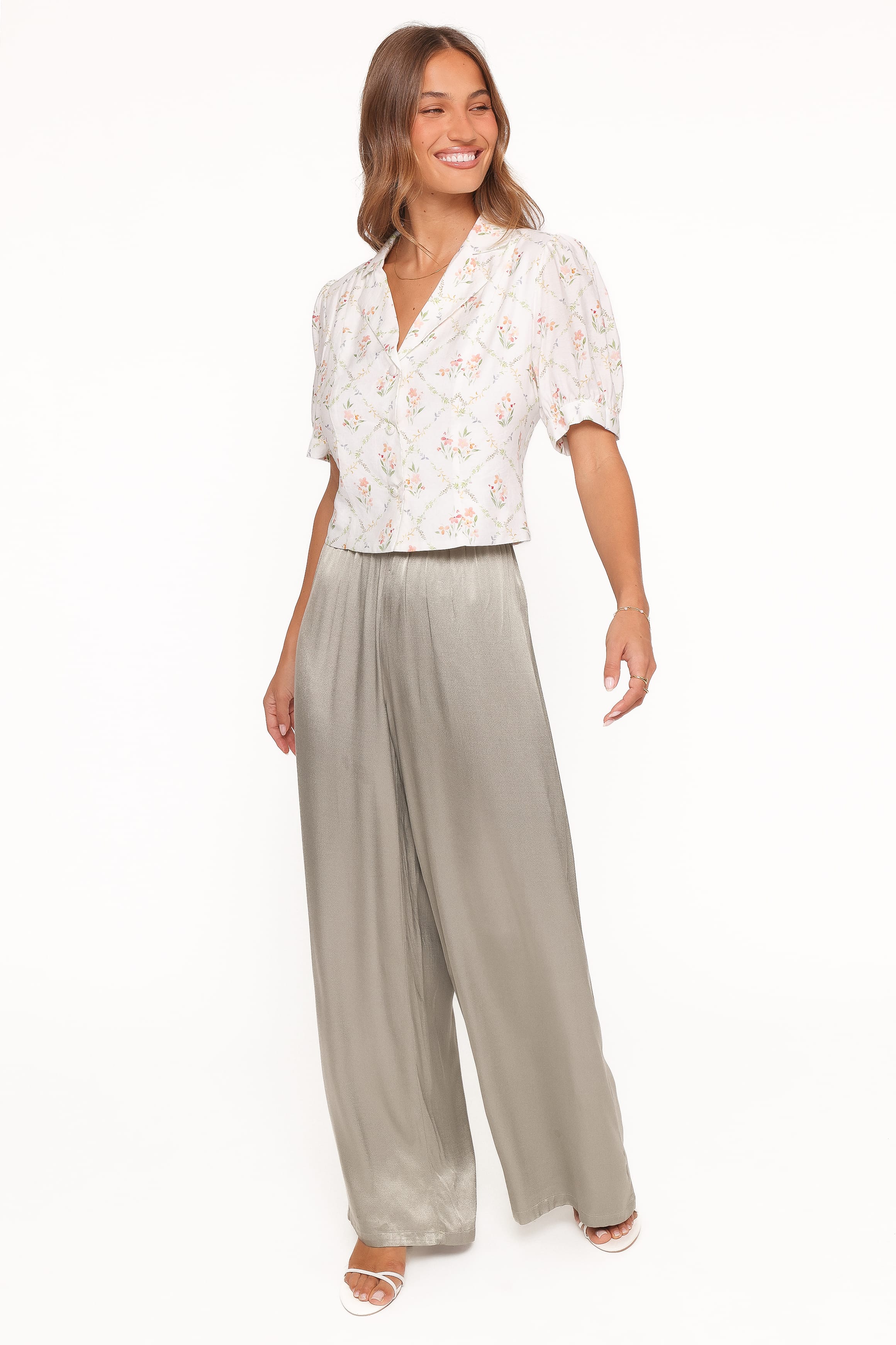 TOPS Steele Button Front Top - White Vintage Floral