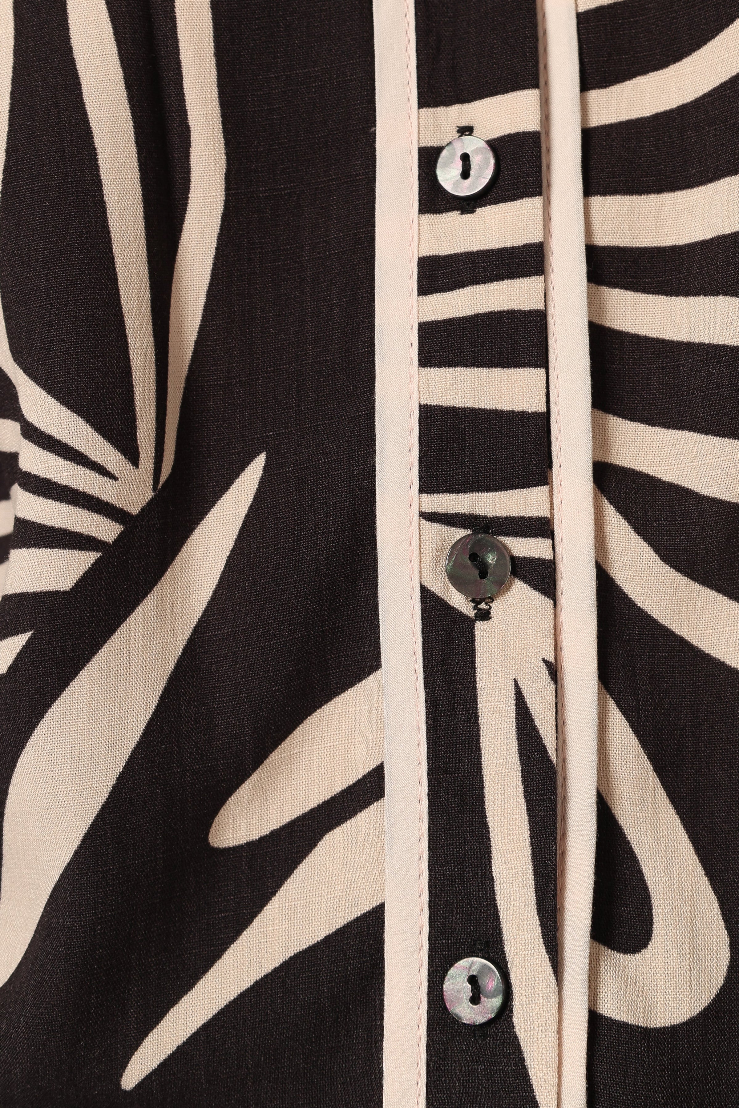 TOPS @Talia Top - Black (Hold for May Oasis)