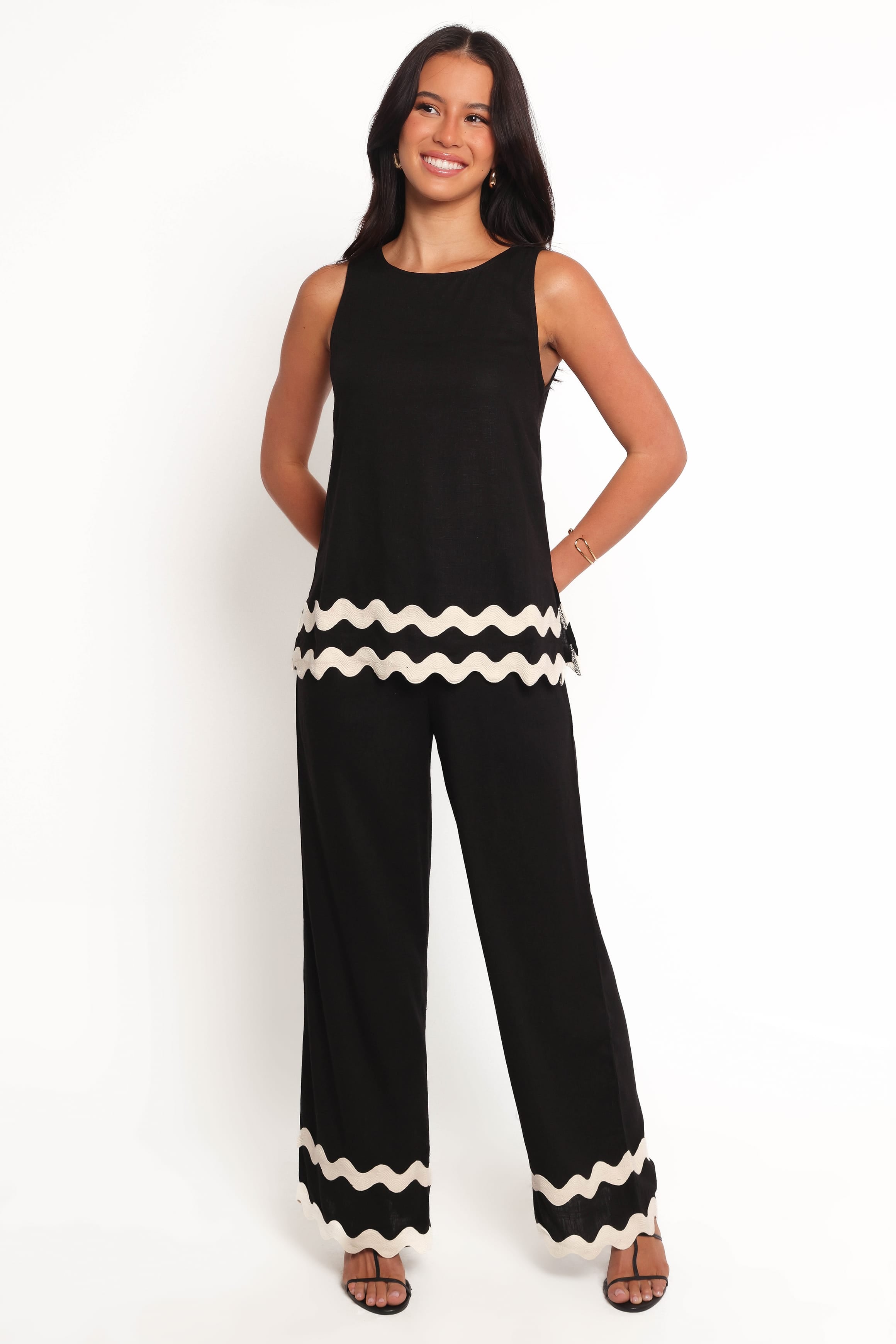 TOPS Taliah Tunic Top - Black