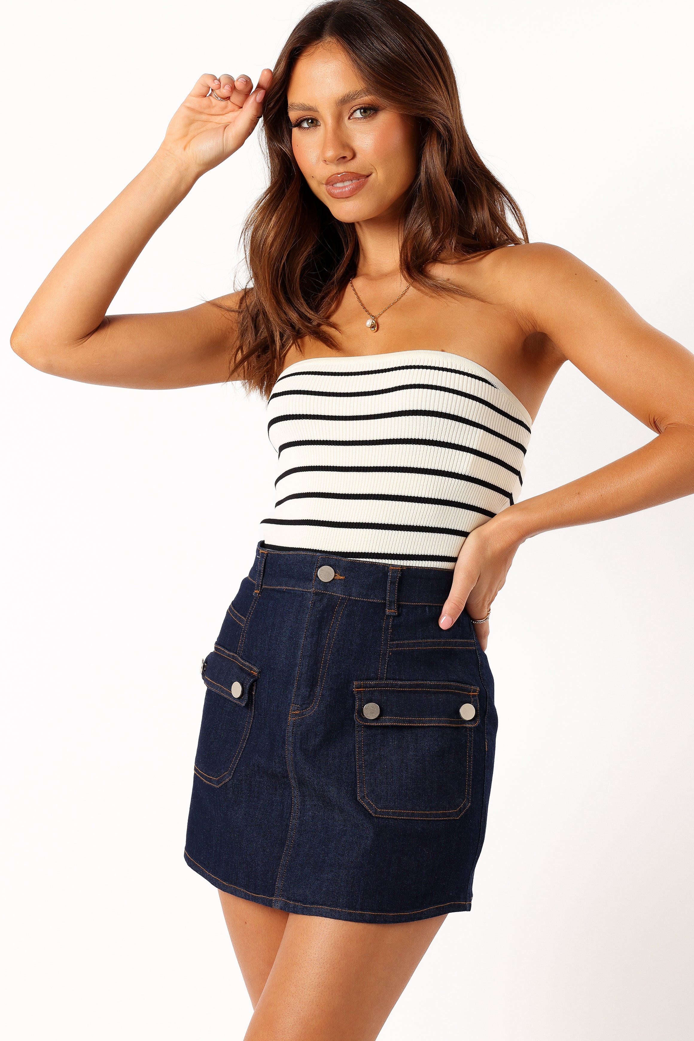 TOPS @Tegan Knit Top - Black Beige