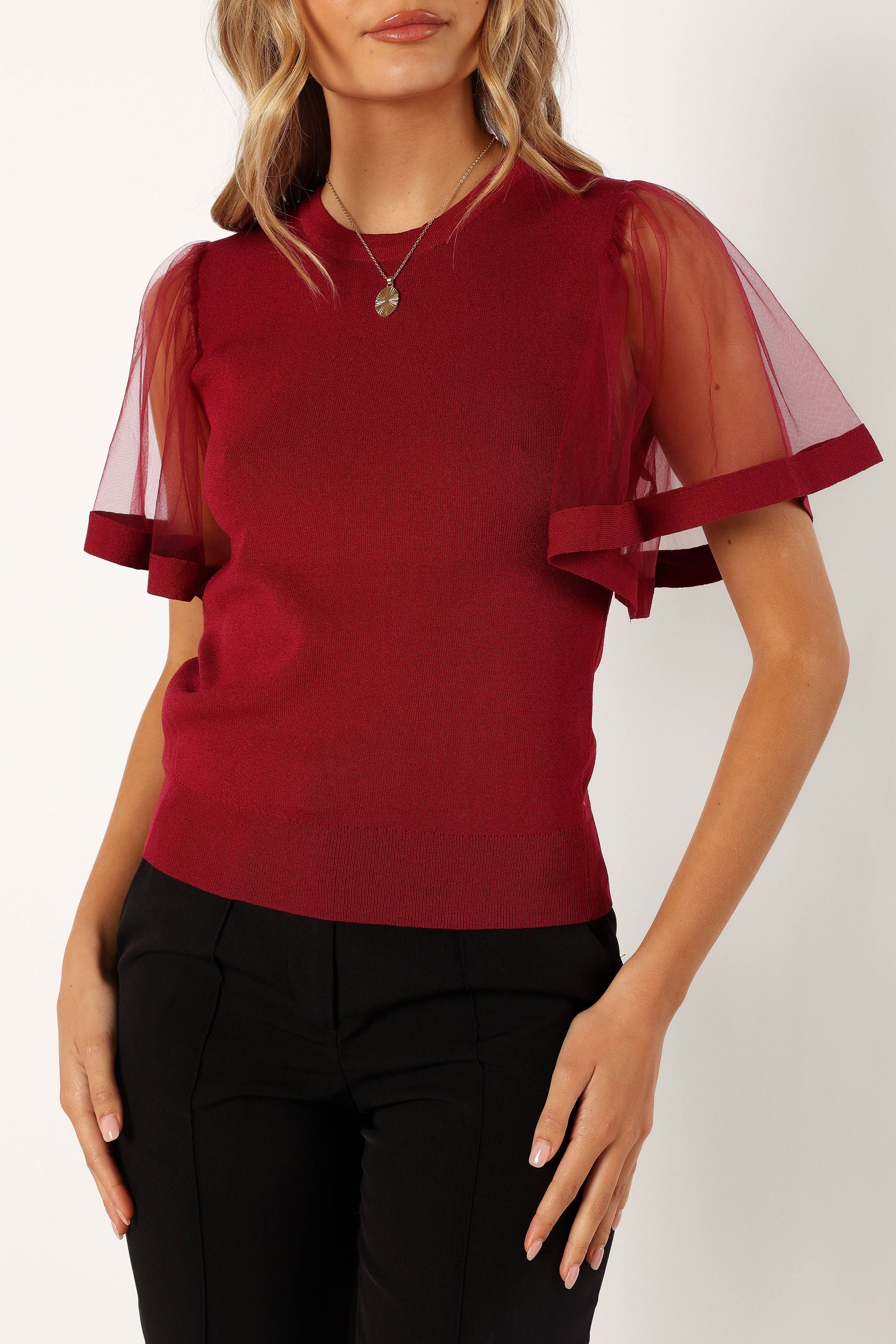 TOPS @Uma Top - Ruby