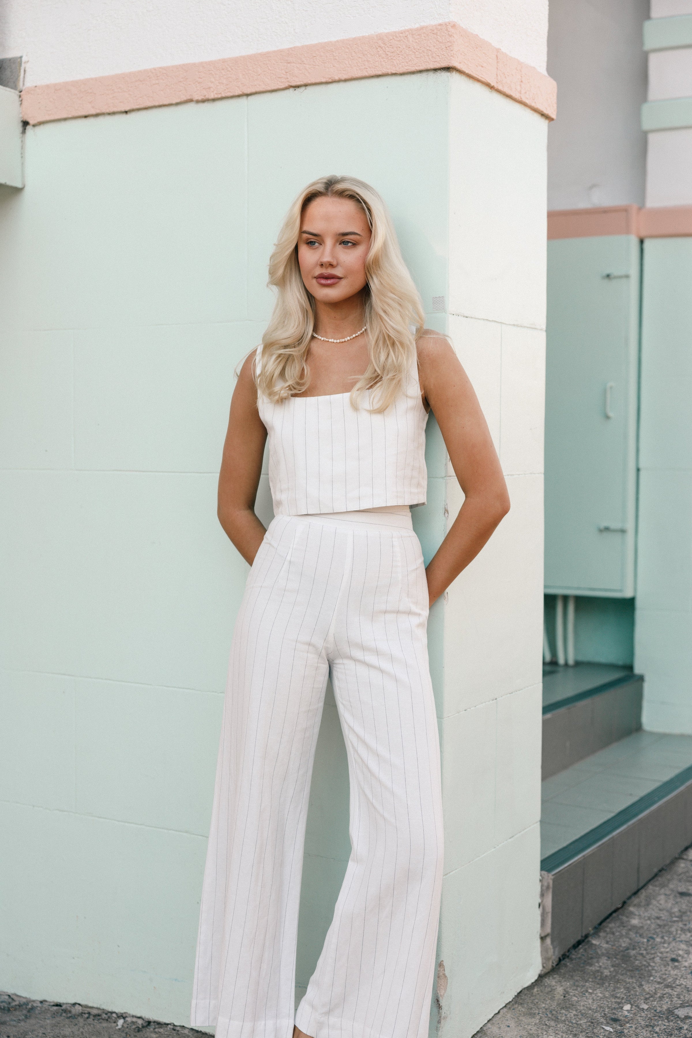 TOPS @Windsor Top - White Stripe