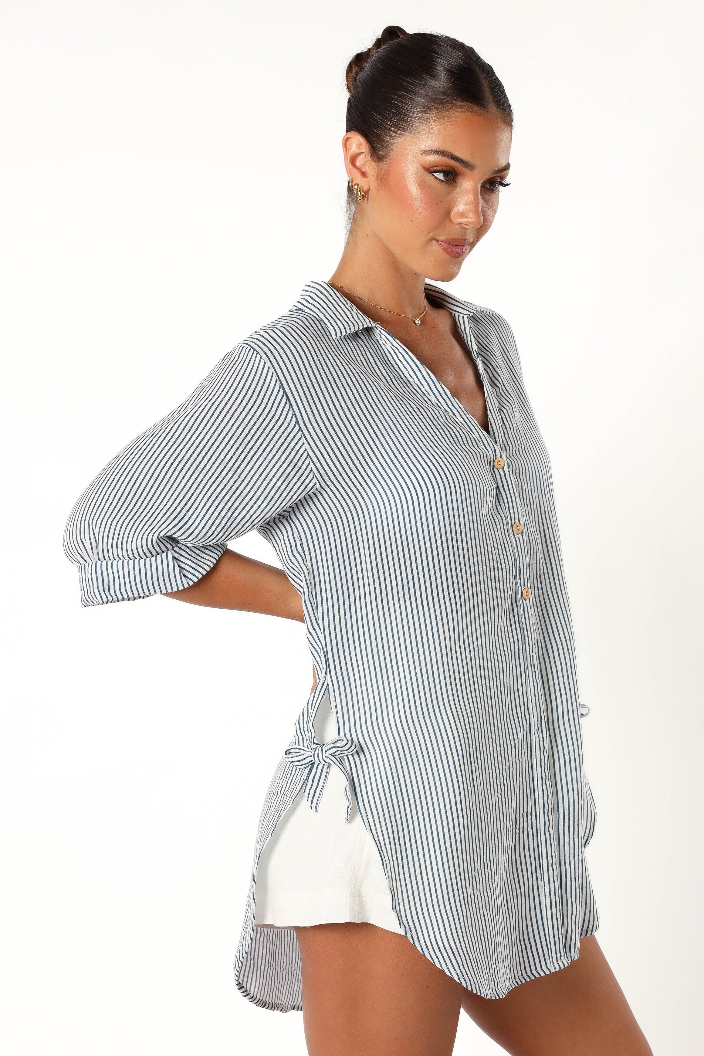 TOPS @Wren Oversized Shirt - Navy