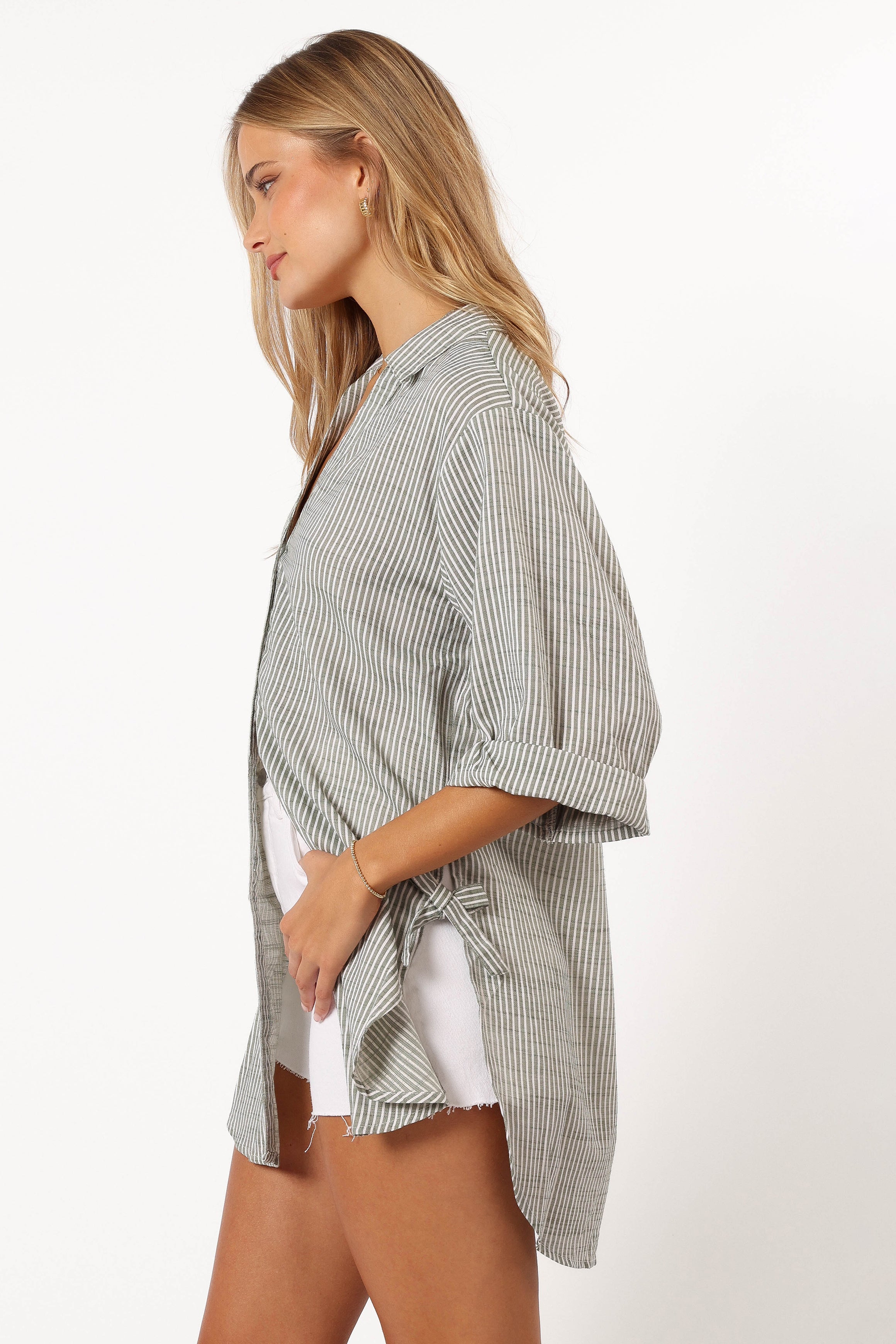 TOPS @Wren Oversized Shirt - Olive