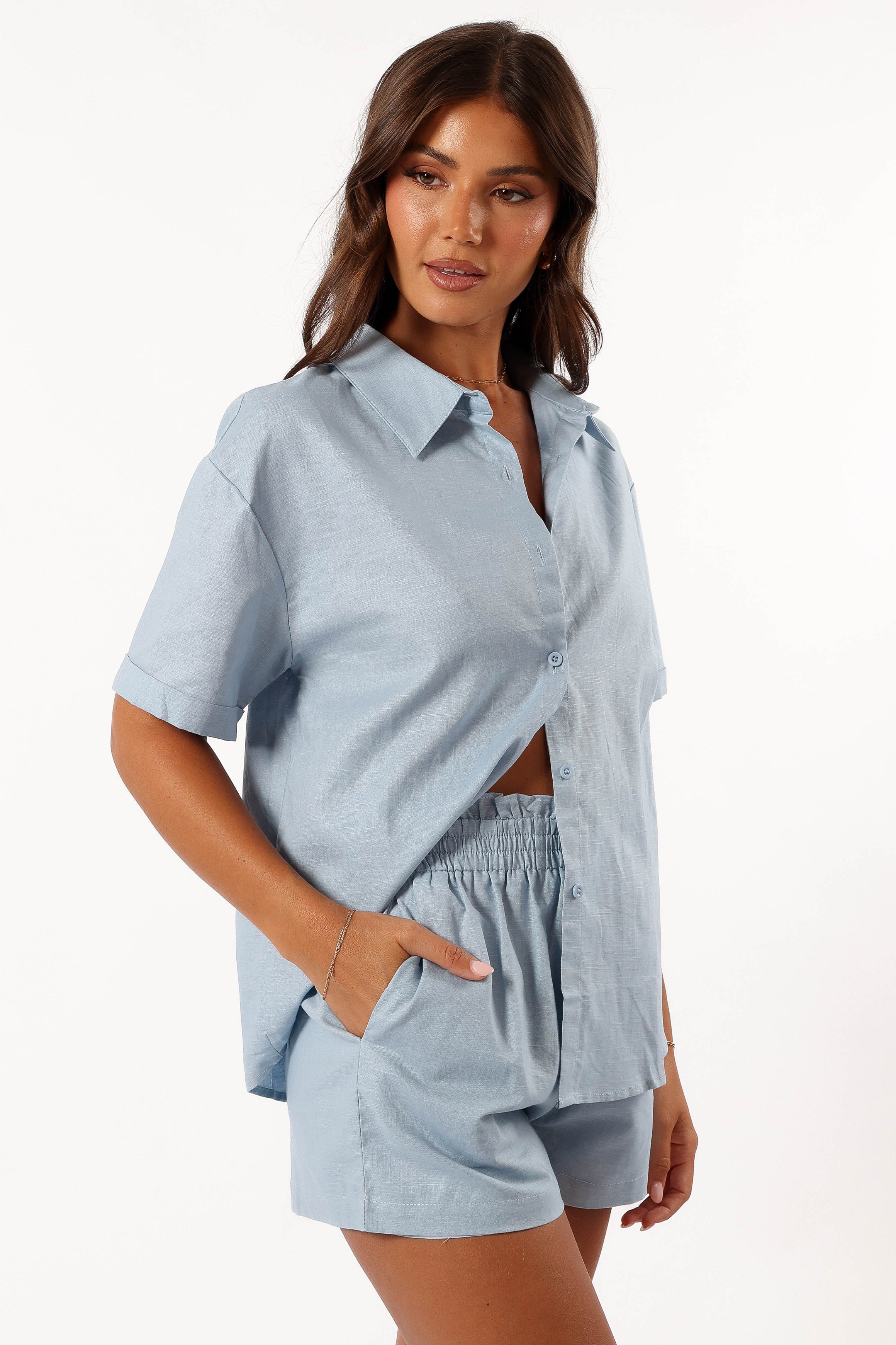TOPS @Yuma Button Down Top - Blue