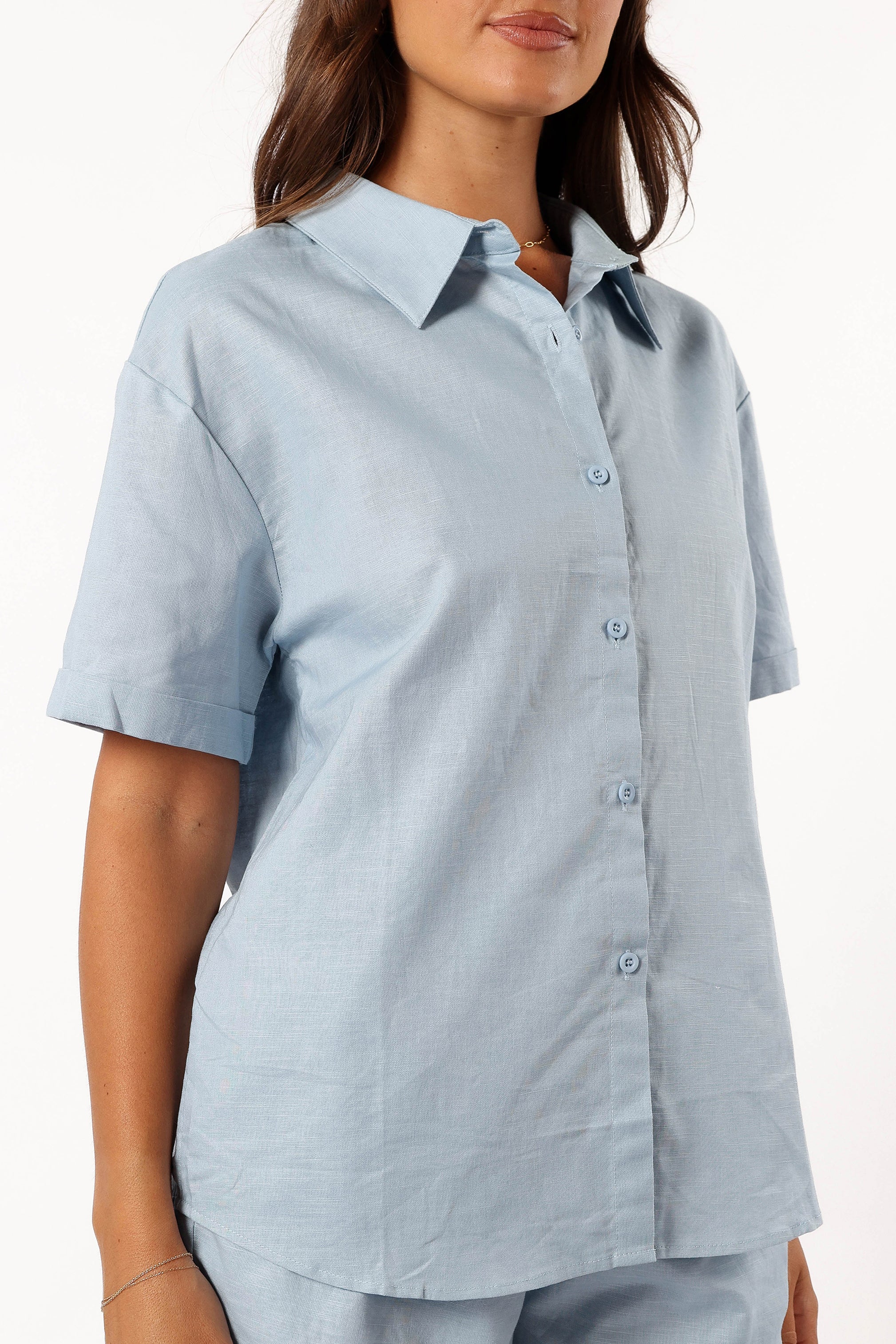 TOPS @Yuma Button Down Top - Blue